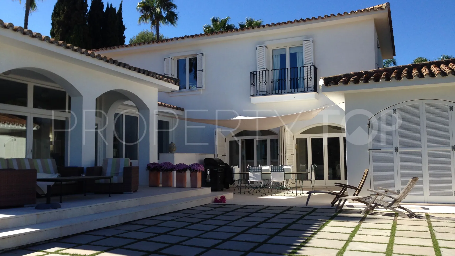 Villa en venta en Reyes y Reinas