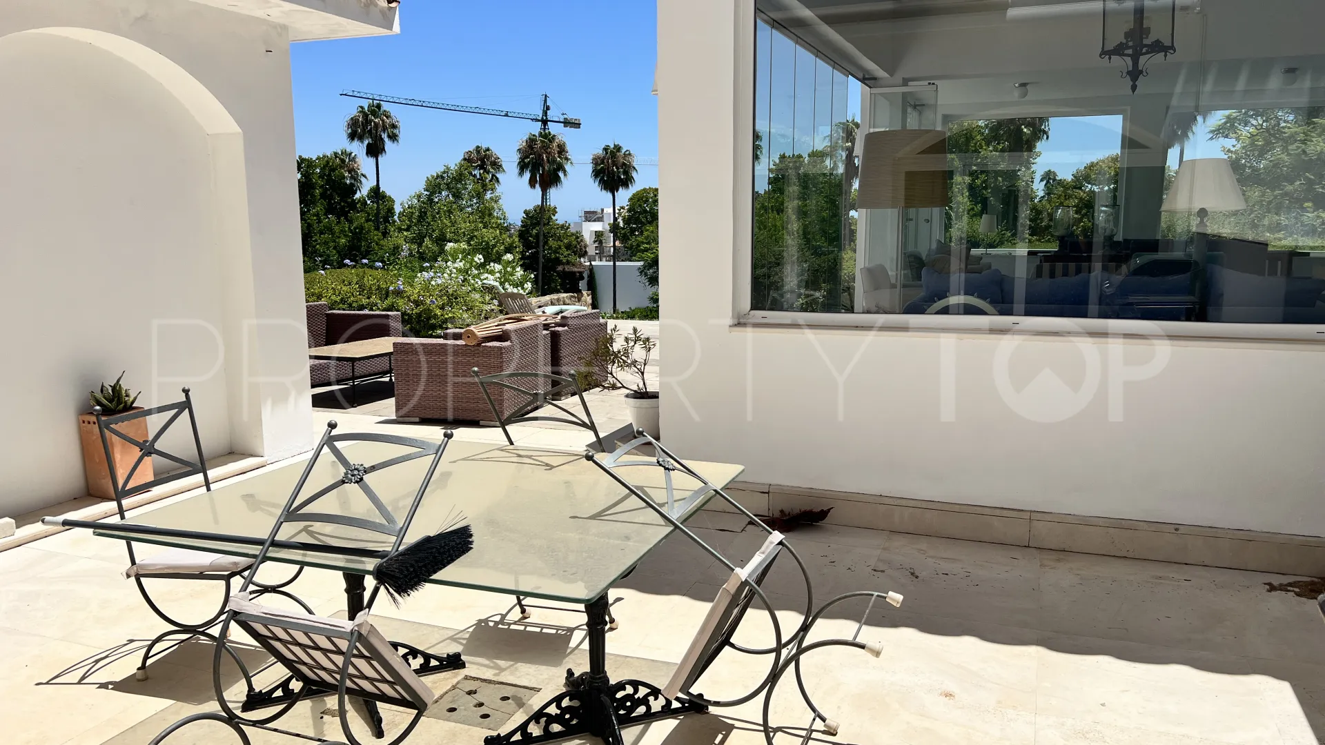 Villa en venta en Reyes y Reinas