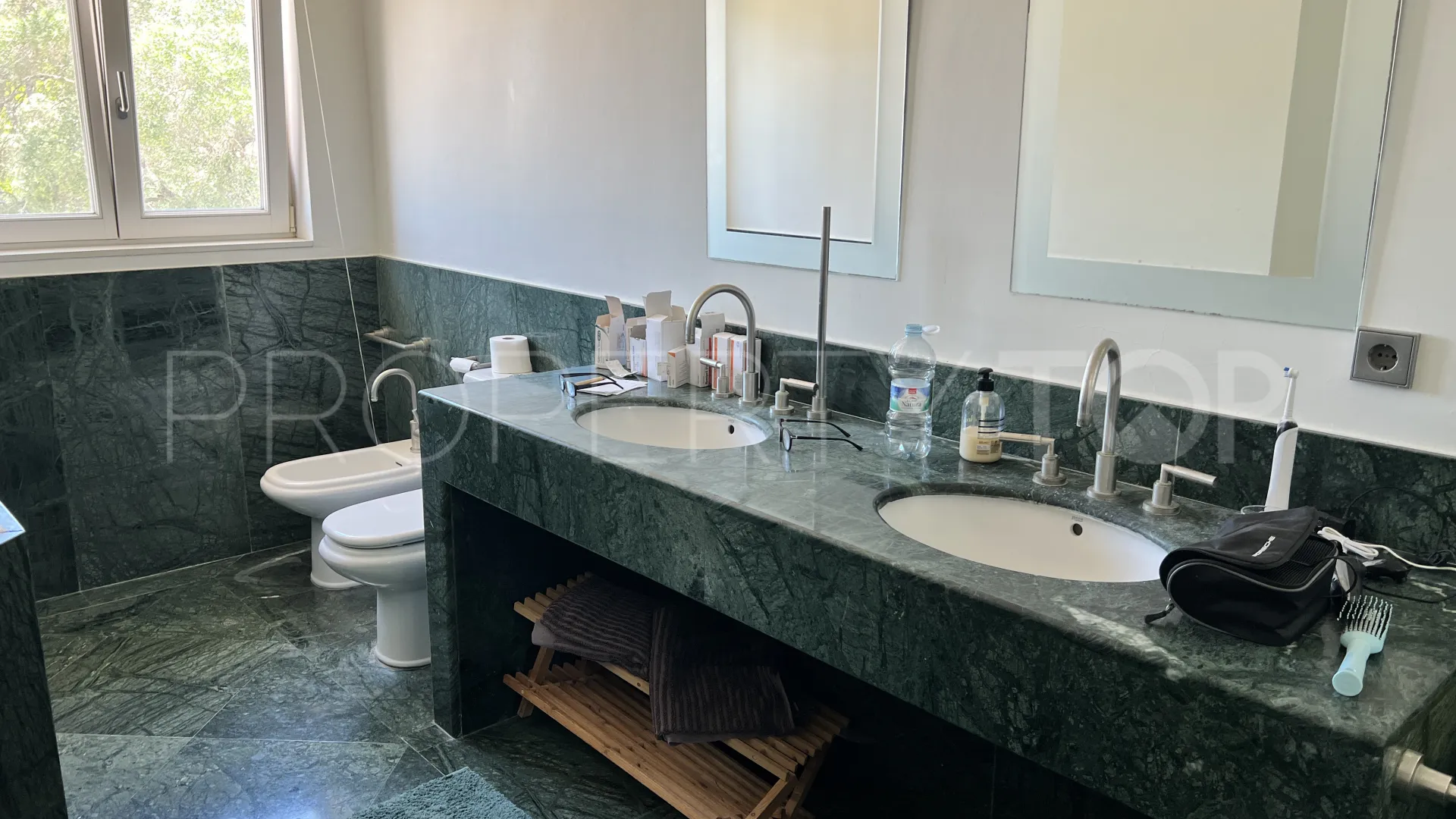 Villa en venta en Reyes y Reinas
