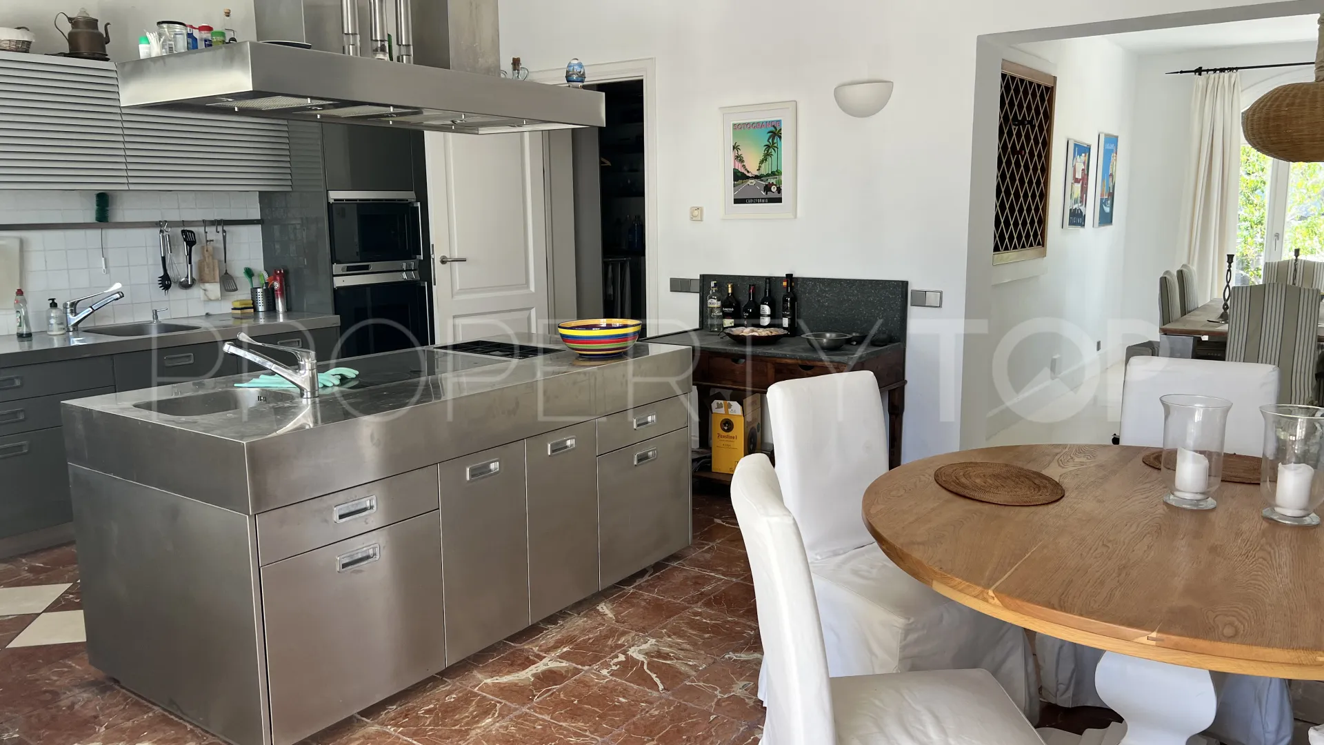 Villa en venta en Reyes y Reinas