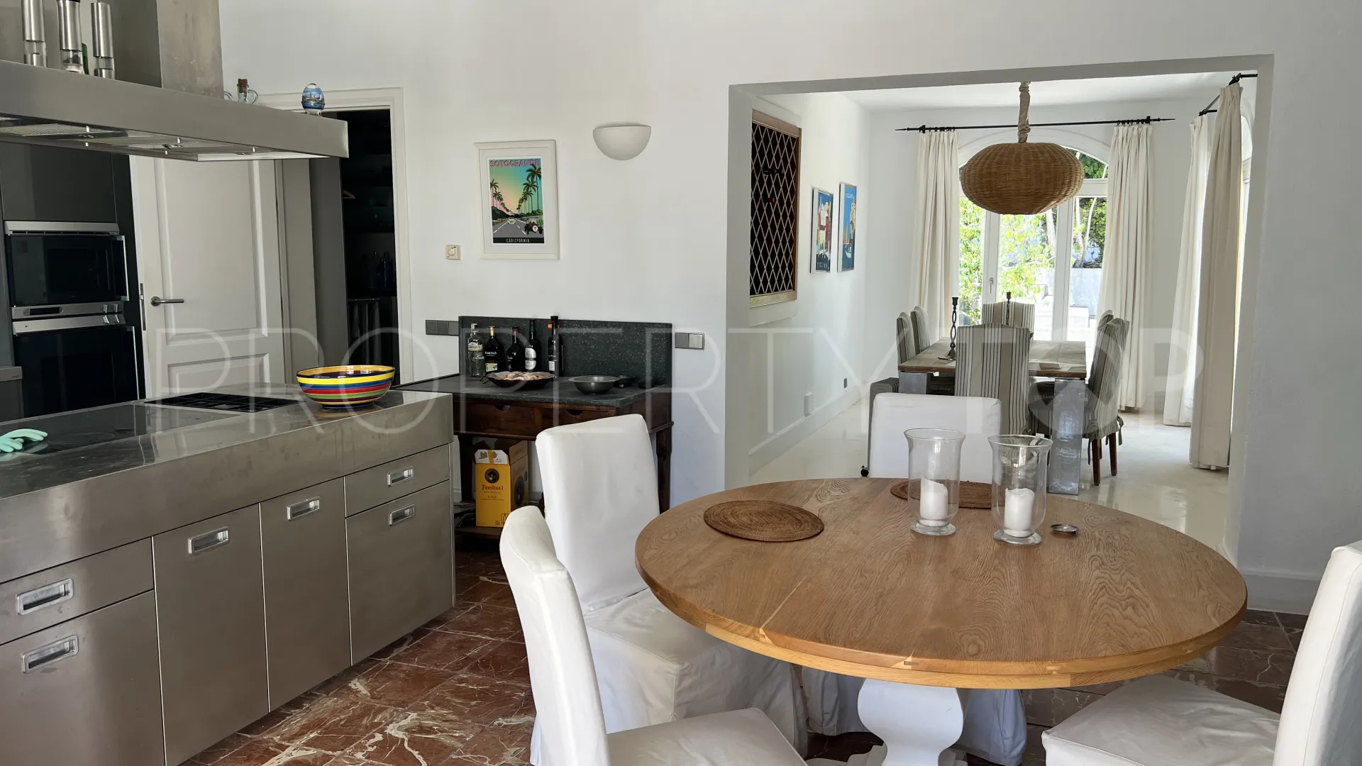 Villa en venta en Reyes y Reinas