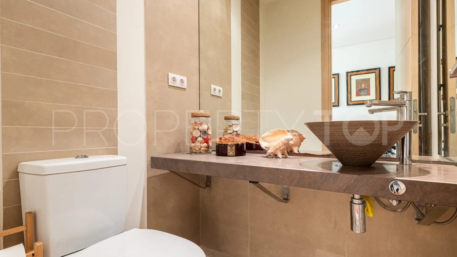 Buy ground floor apartment in Ribera del Marlin