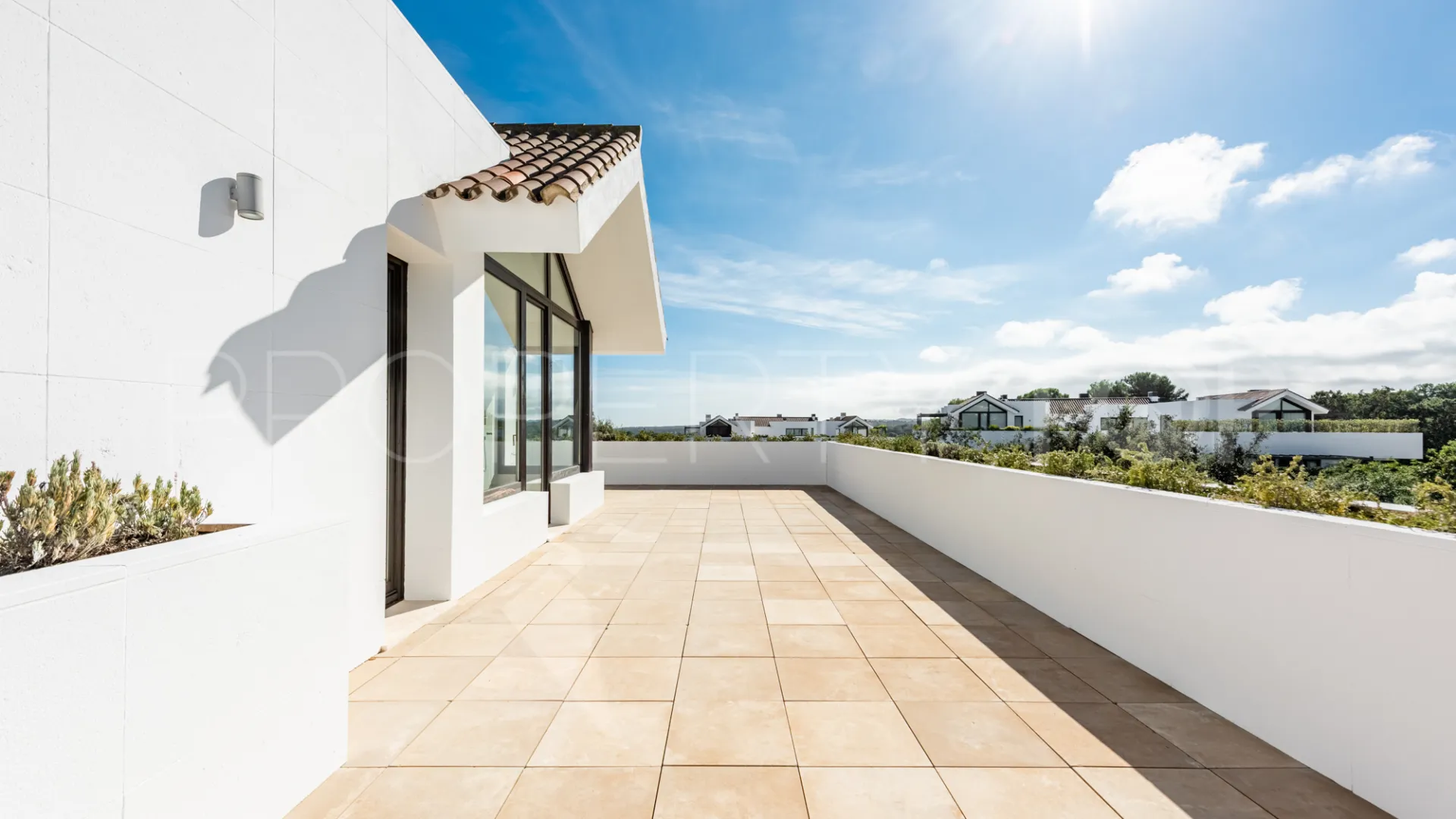 Buy duplex penthouse in Hacienda de Valderrama with 4 bedrooms