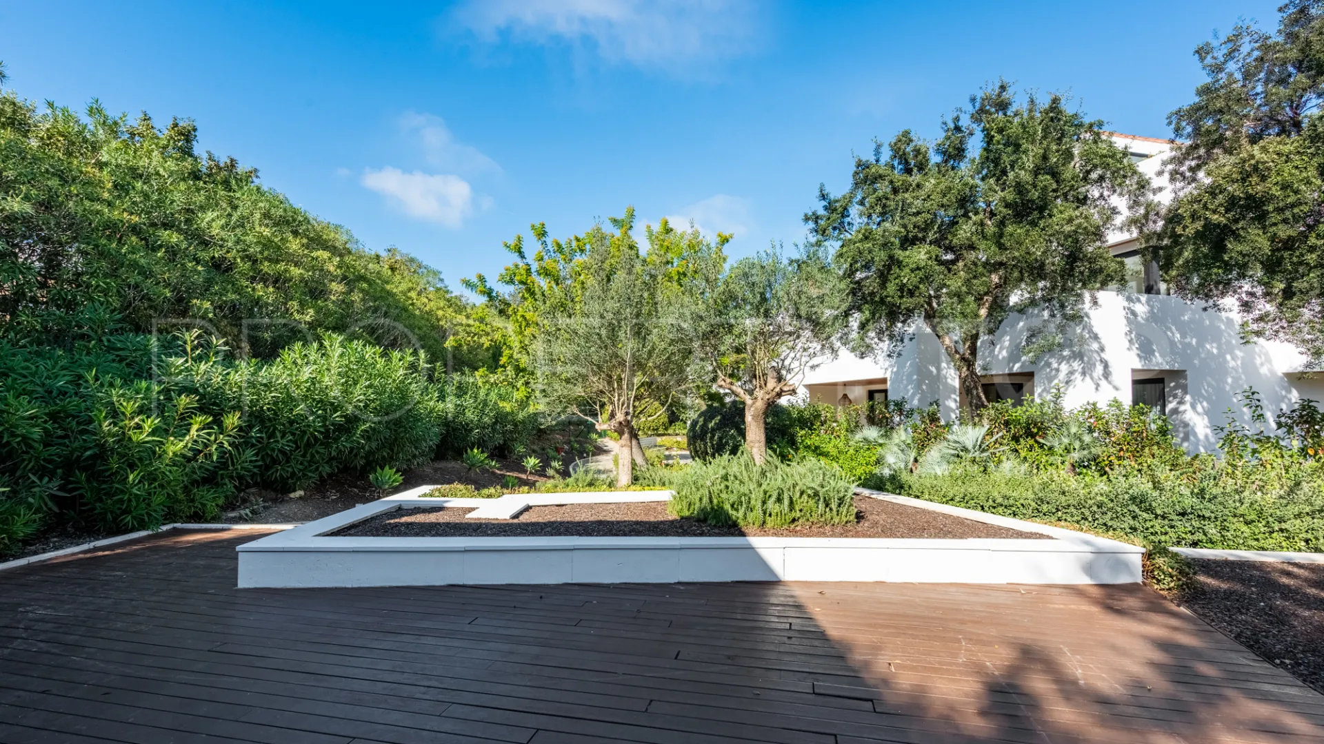 Buy duplex penthouse in Hacienda de Valderrama with 4 bedrooms