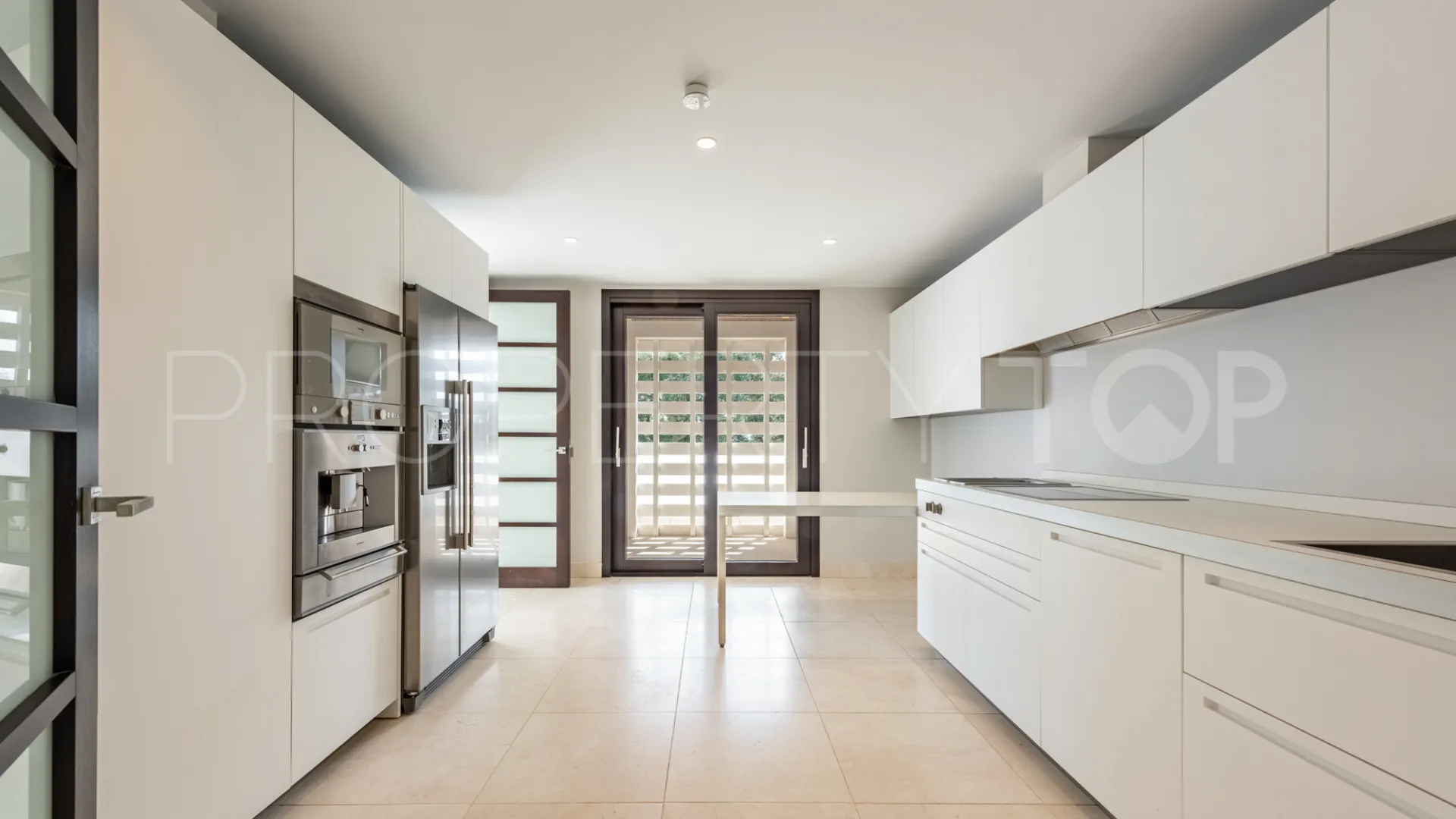 Buy duplex penthouse in Hacienda de Valderrama with 4 bedrooms