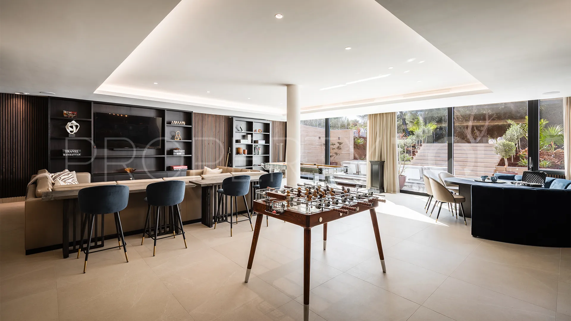 Villa for sale in Kings & Queens