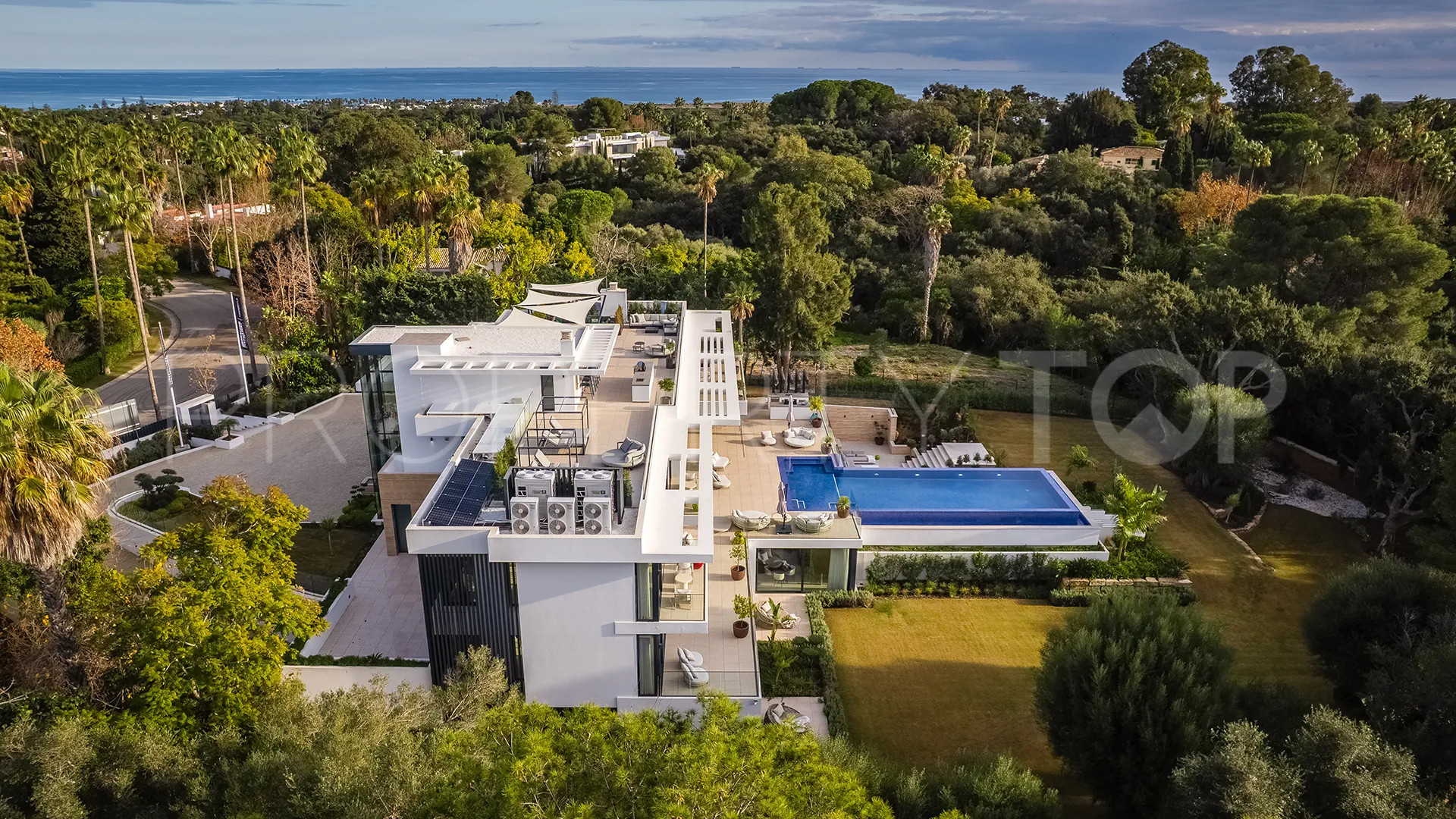 Villa for sale in Kings & Queens