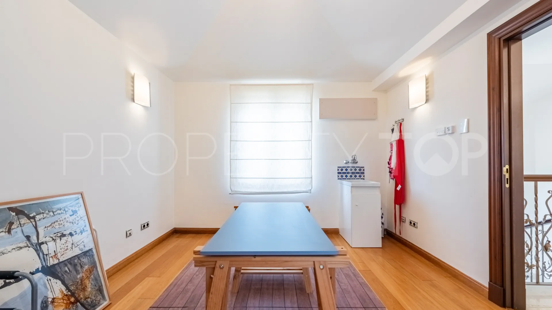 Villa de 5 dormitorios a la venta en Zona L