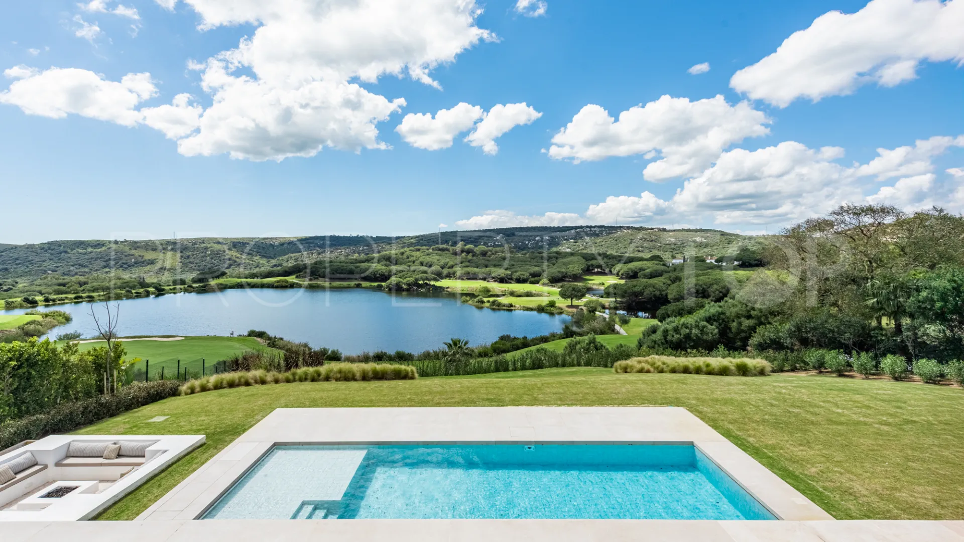 Comprar villa en Zona G