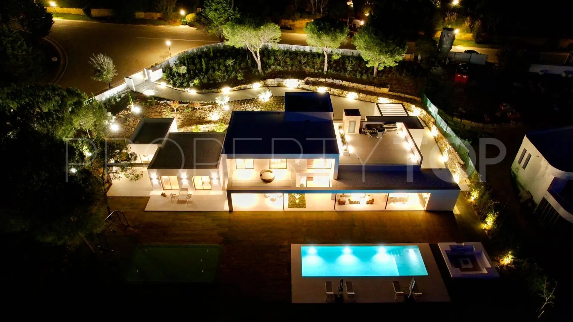 Comprar villa en Zona G