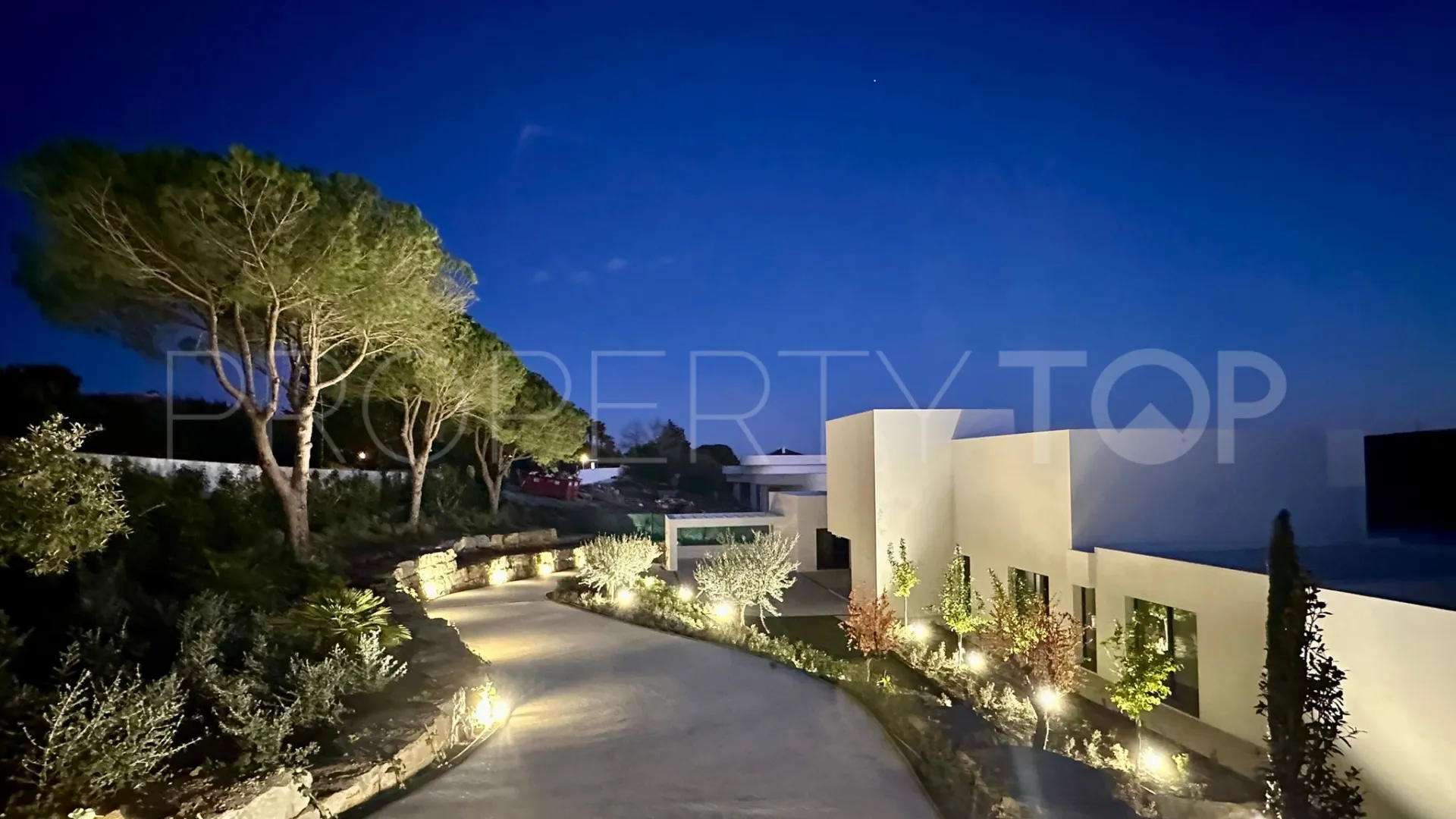 Comprar villa en Zona G
