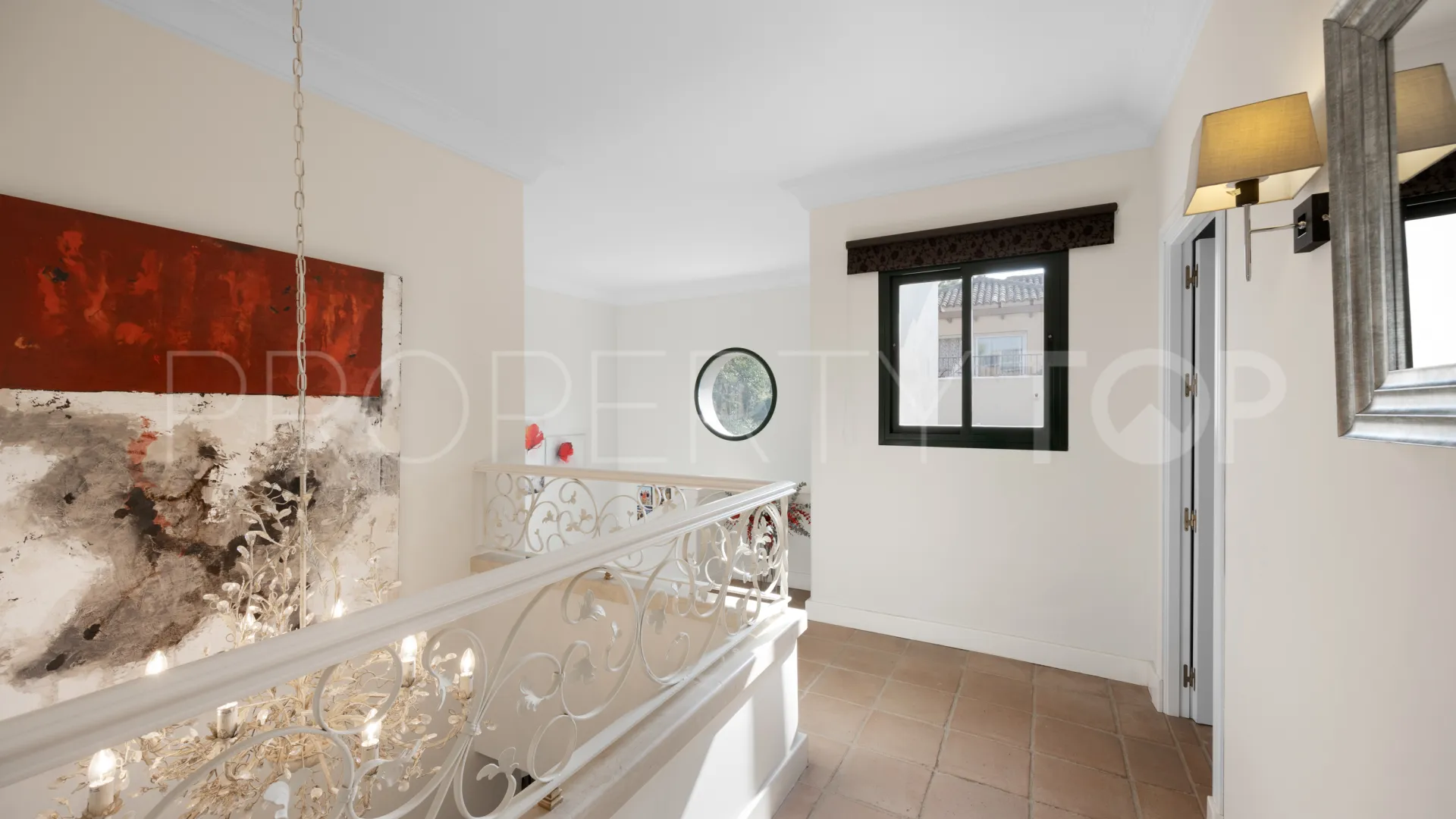 Villa for sale in Zona F with 4 bedrooms