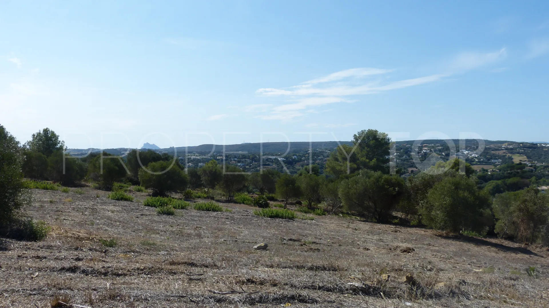 Zona L, parcela a la venta