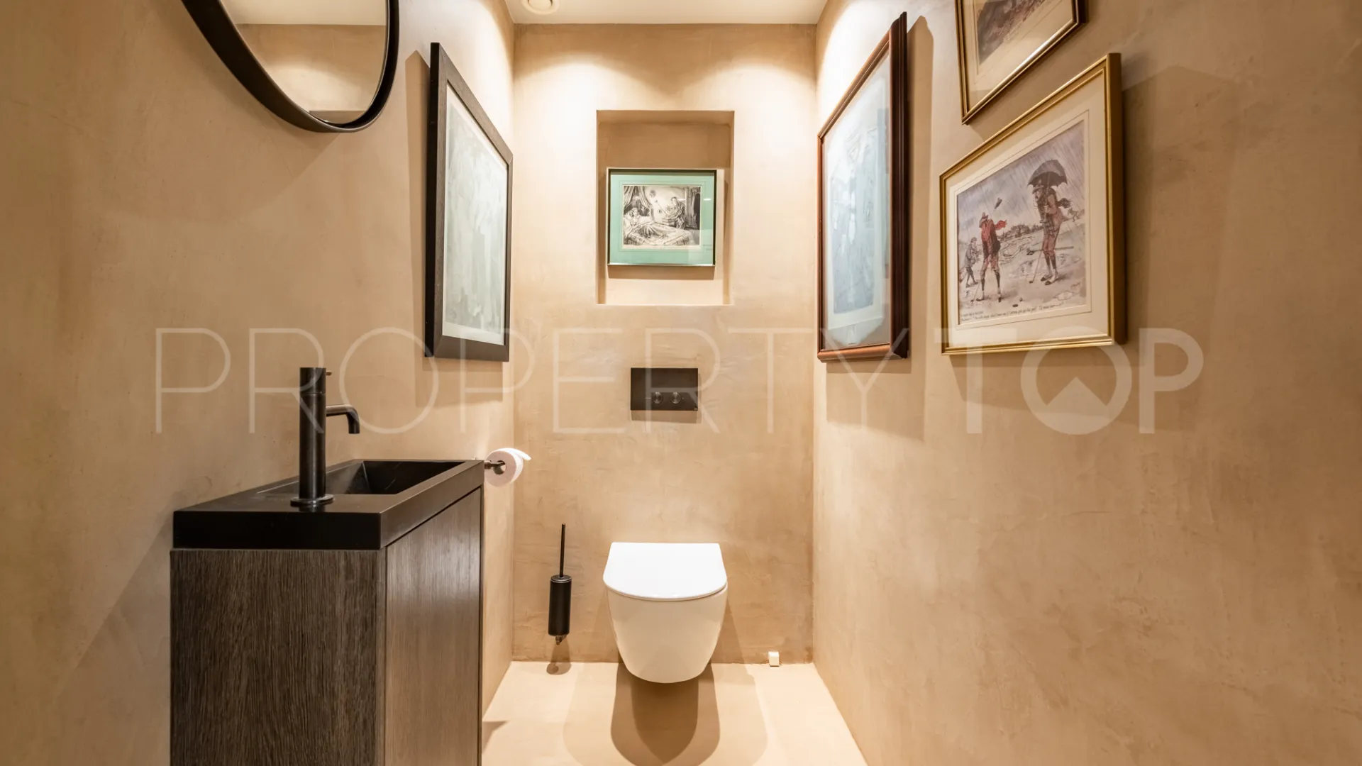 Se vende apartamento de 4 dormitorios en Hacienda de Valderrama
