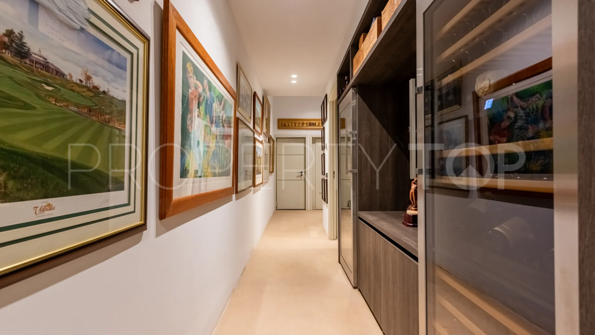Se vende apartamento de 4 dormitorios en Hacienda de Valderrama