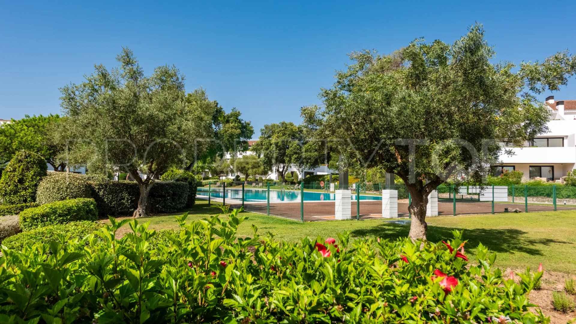 Se vende apartamento de 4 dormitorios en Hacienda de Valderrama