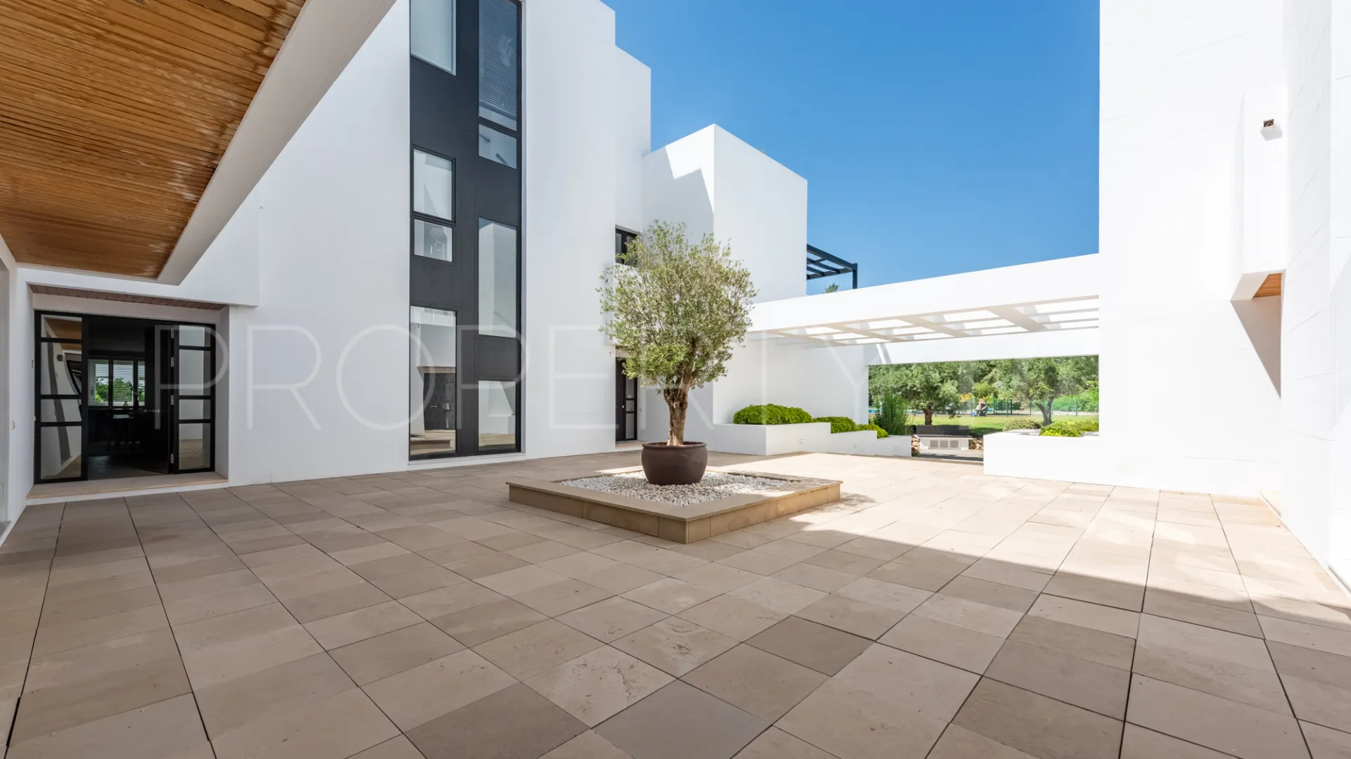 Se vende apartamento de 4 dormitorios en Hacienda de Valderrama