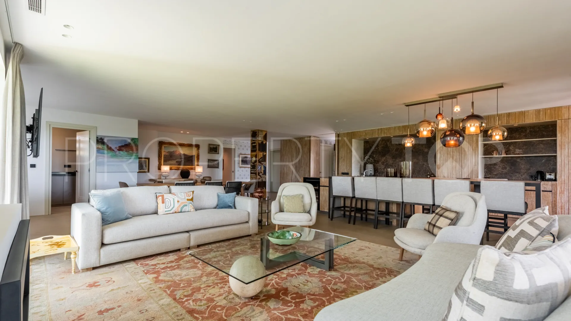 Se vende apartamento de 4 dormitorios en Hacienda de Valderrama