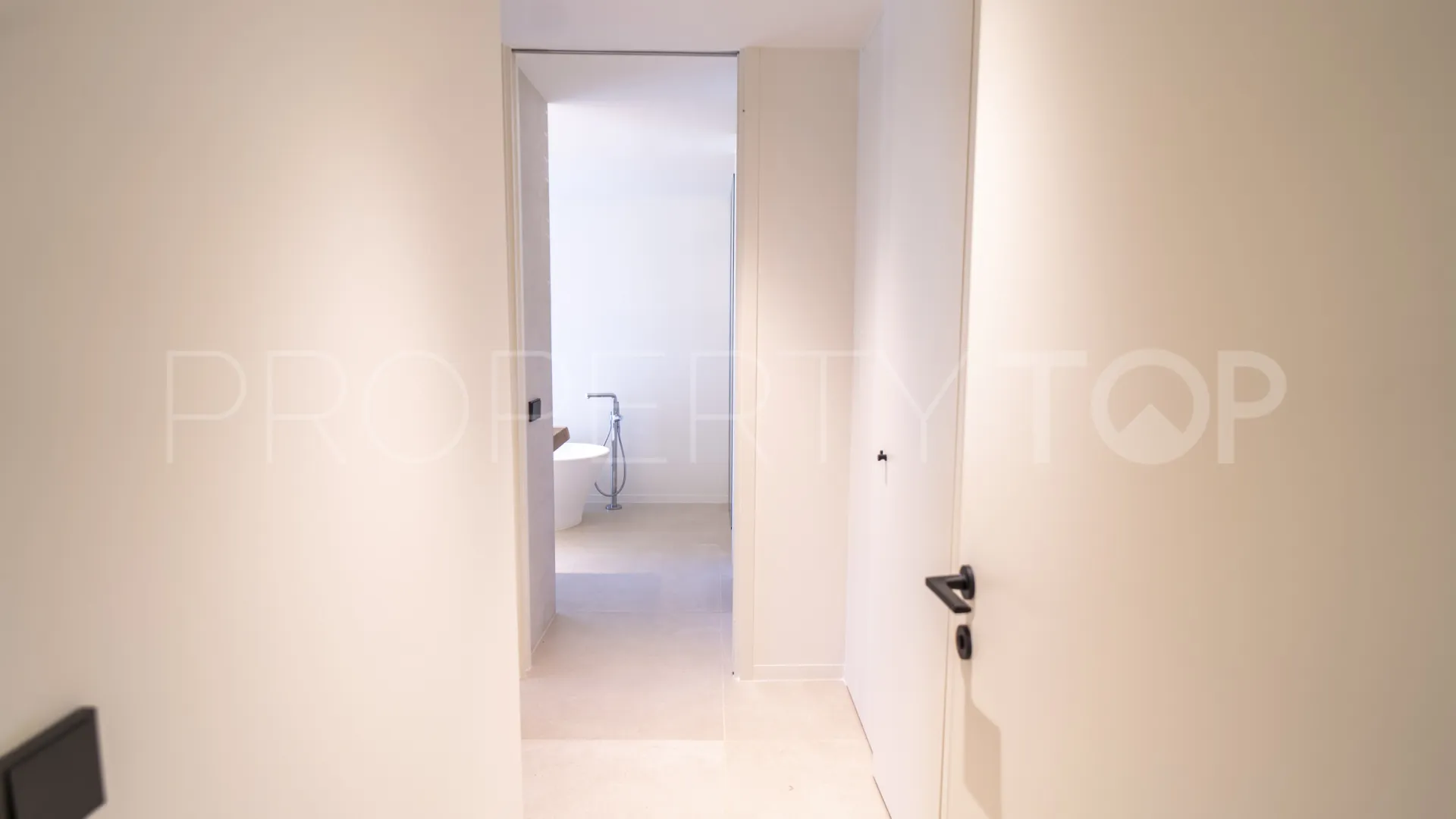 3 bedrooms apartment in Village Verde for sale