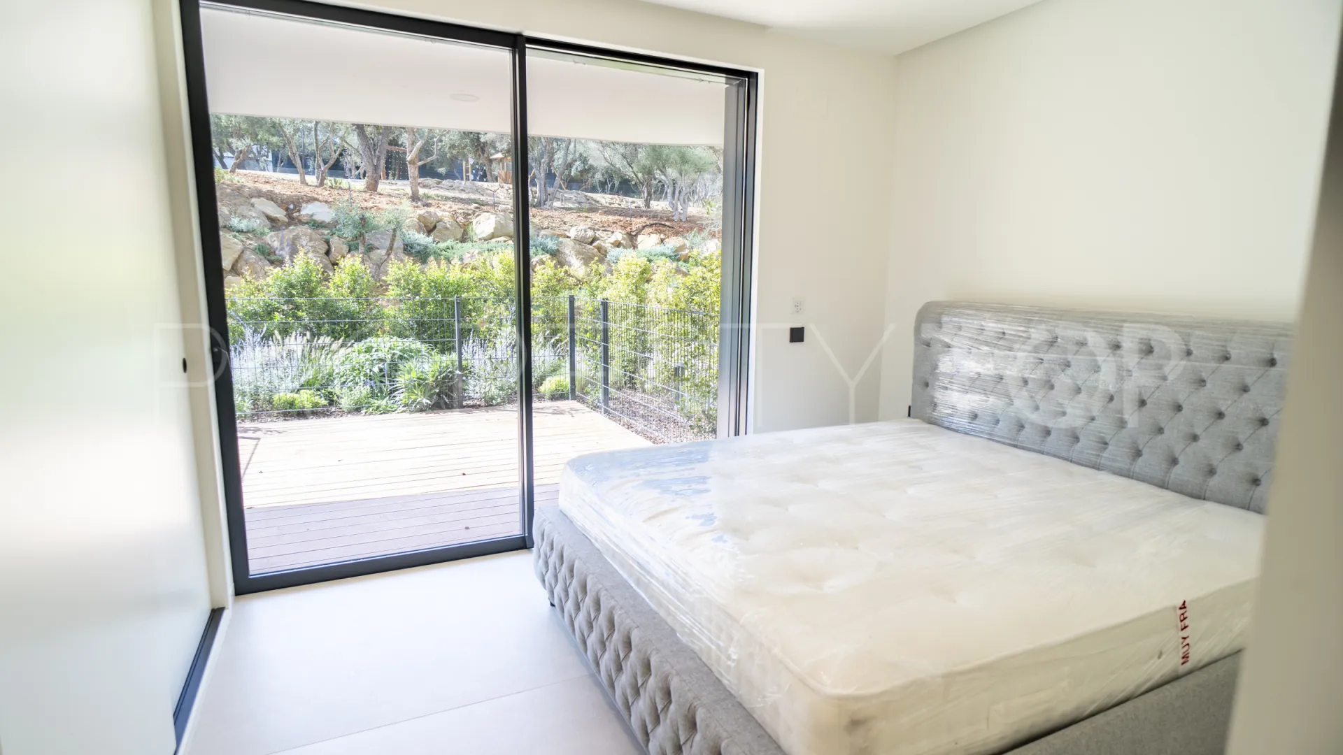 3 bedrooms apartment in Village Verde for sale
