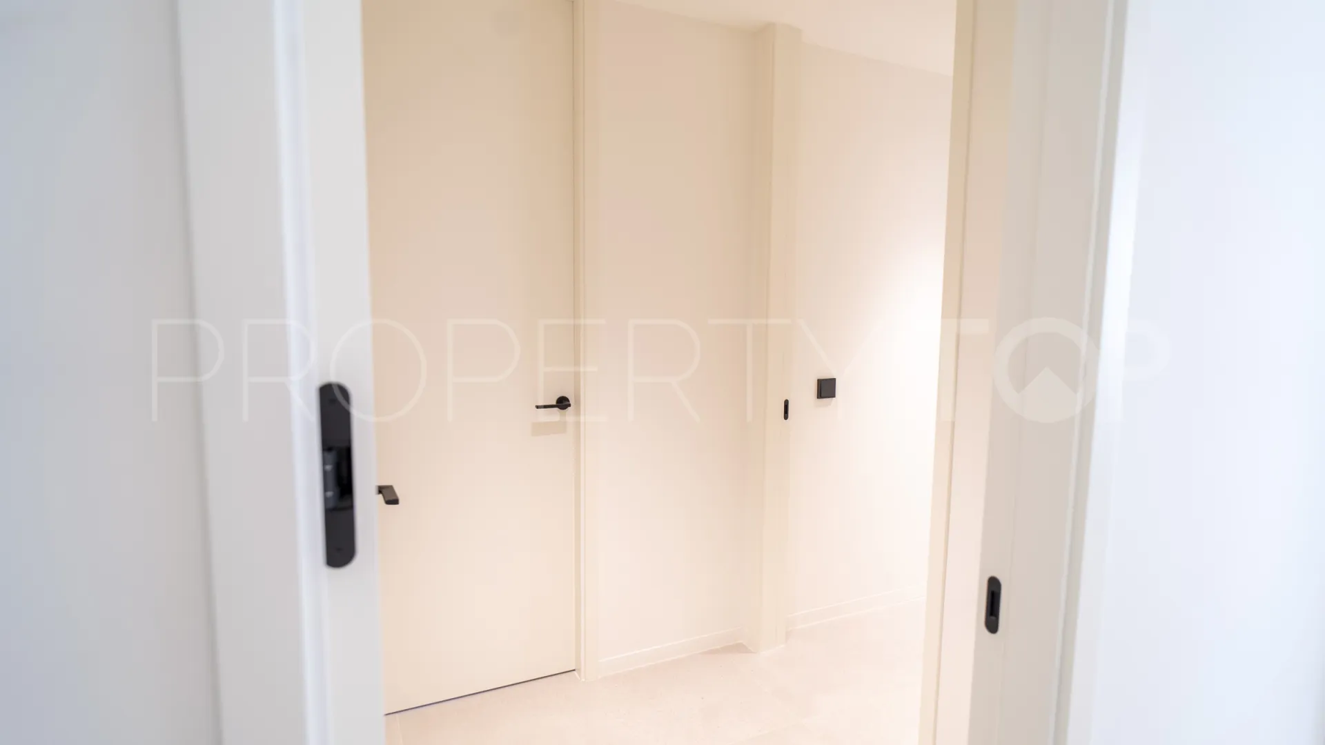 3 bedrooms apartment in Village Verde for sale