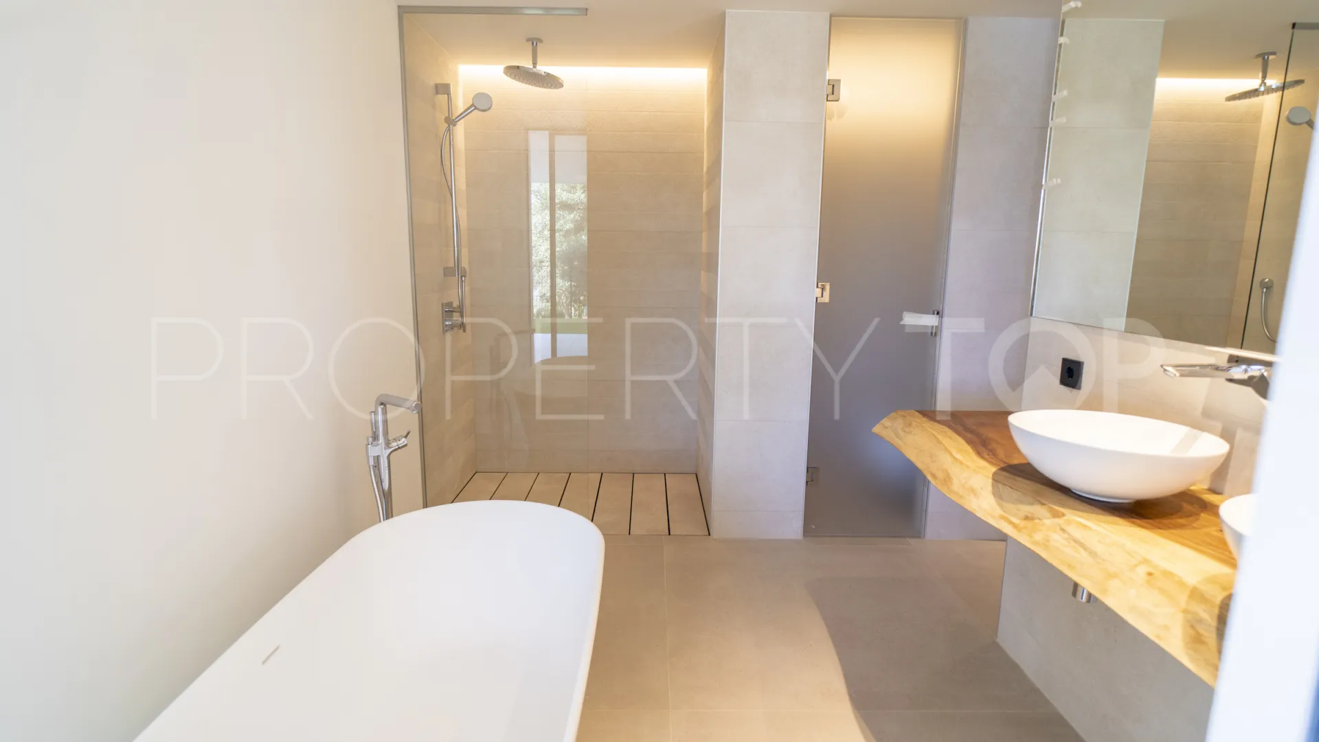 3 bedrooms apartment in Village Verde for sale