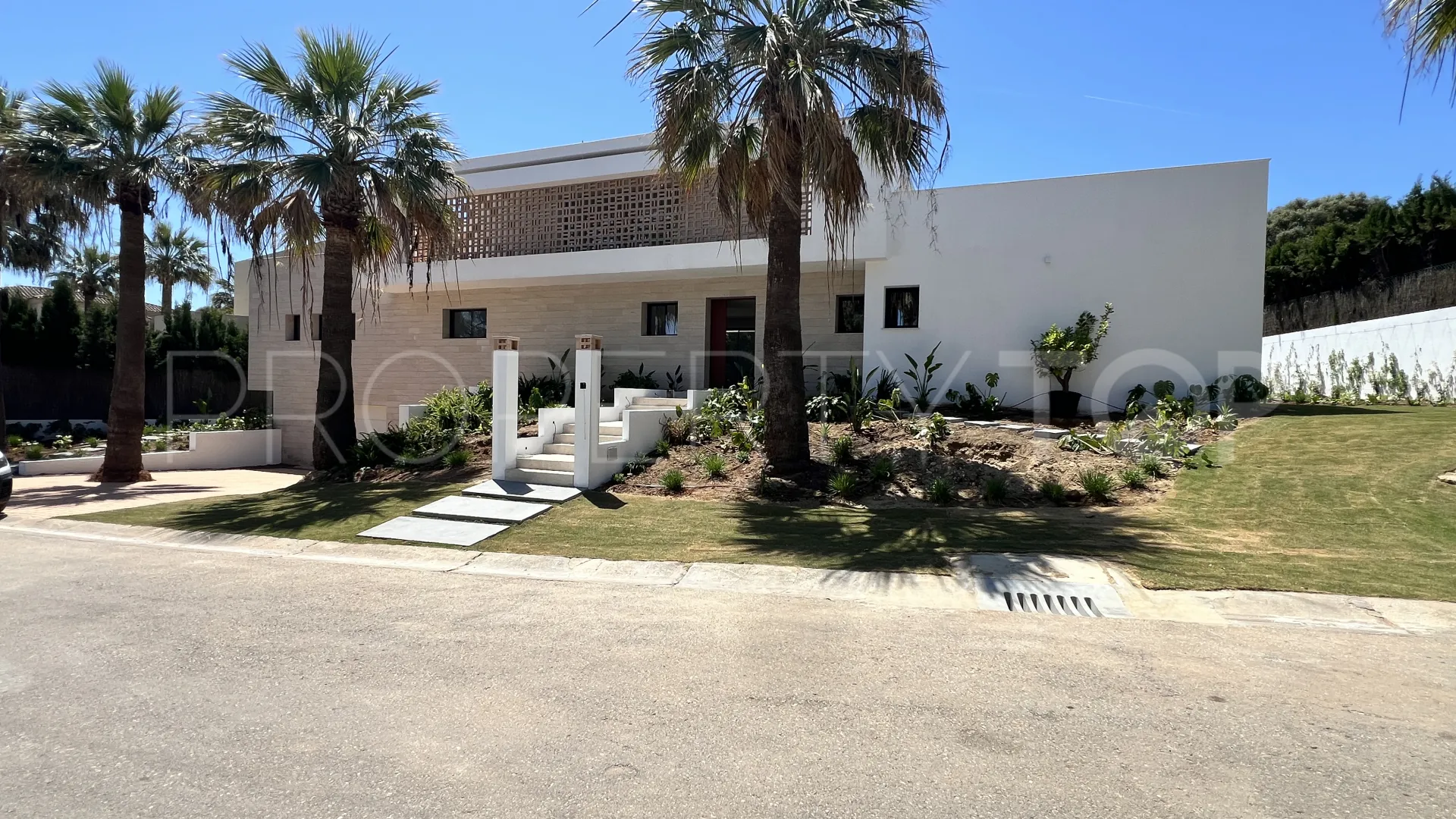 Villa with 6 bedrooms for sale in Zona B