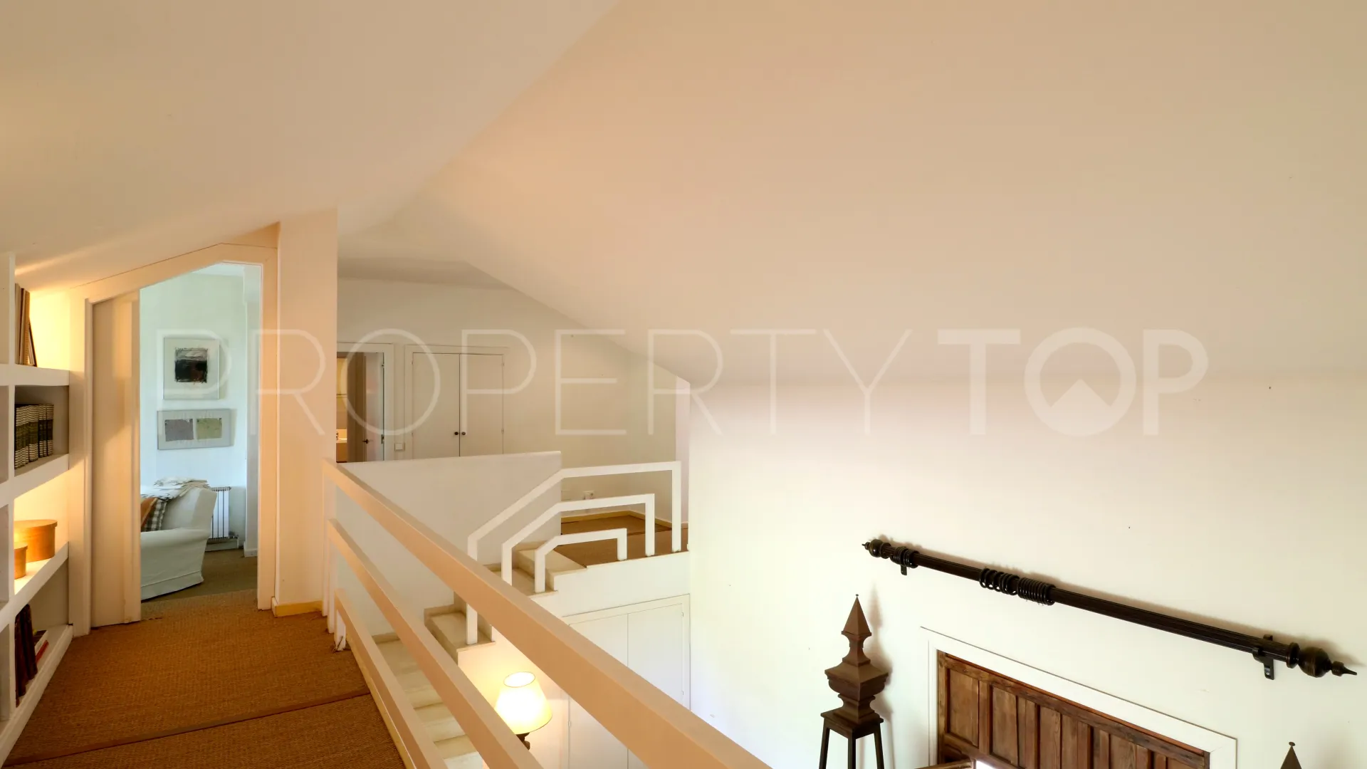 For sale Los Altos de Valderrama villa