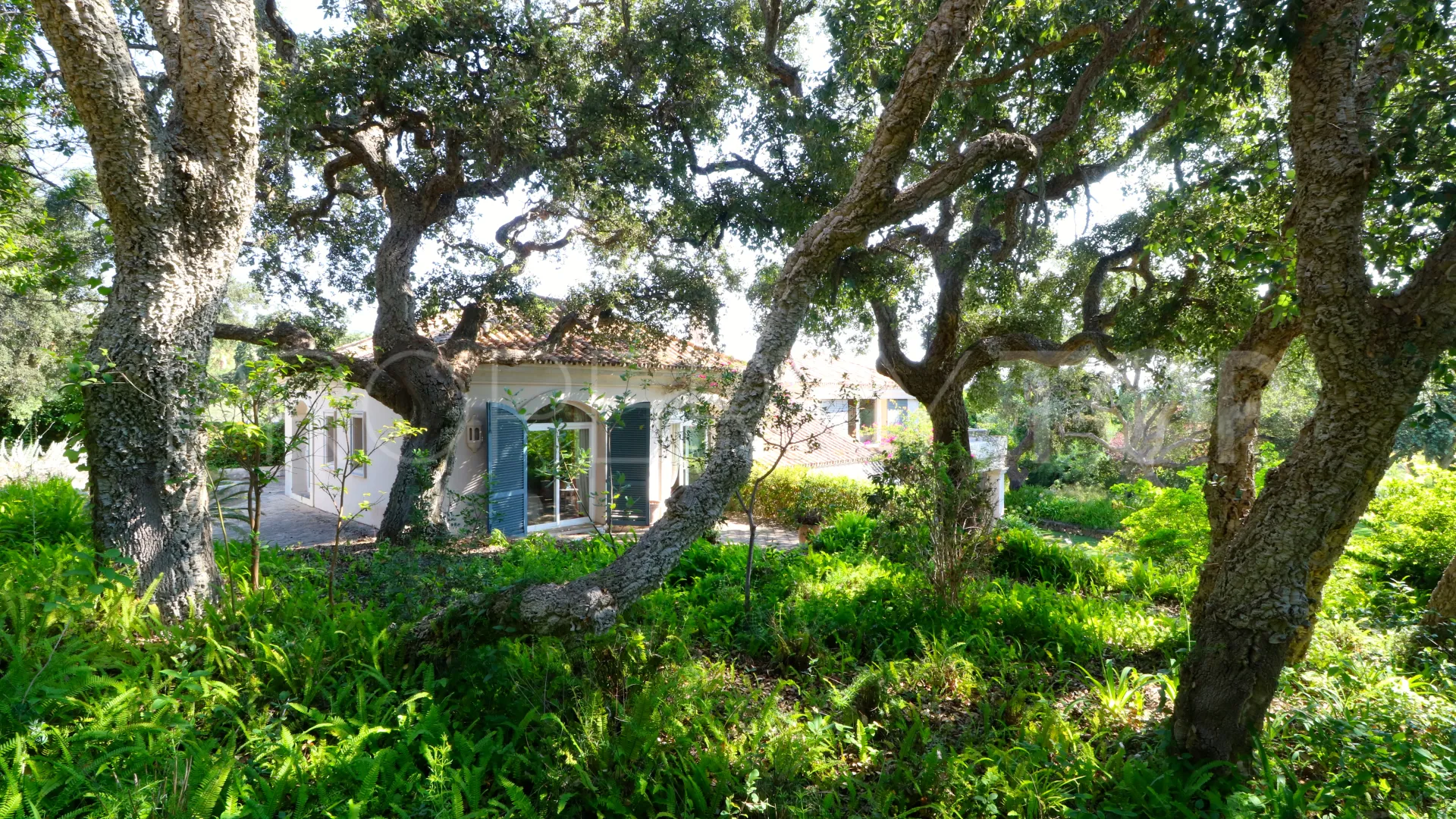 For sale Los Altos de Valderrama villa