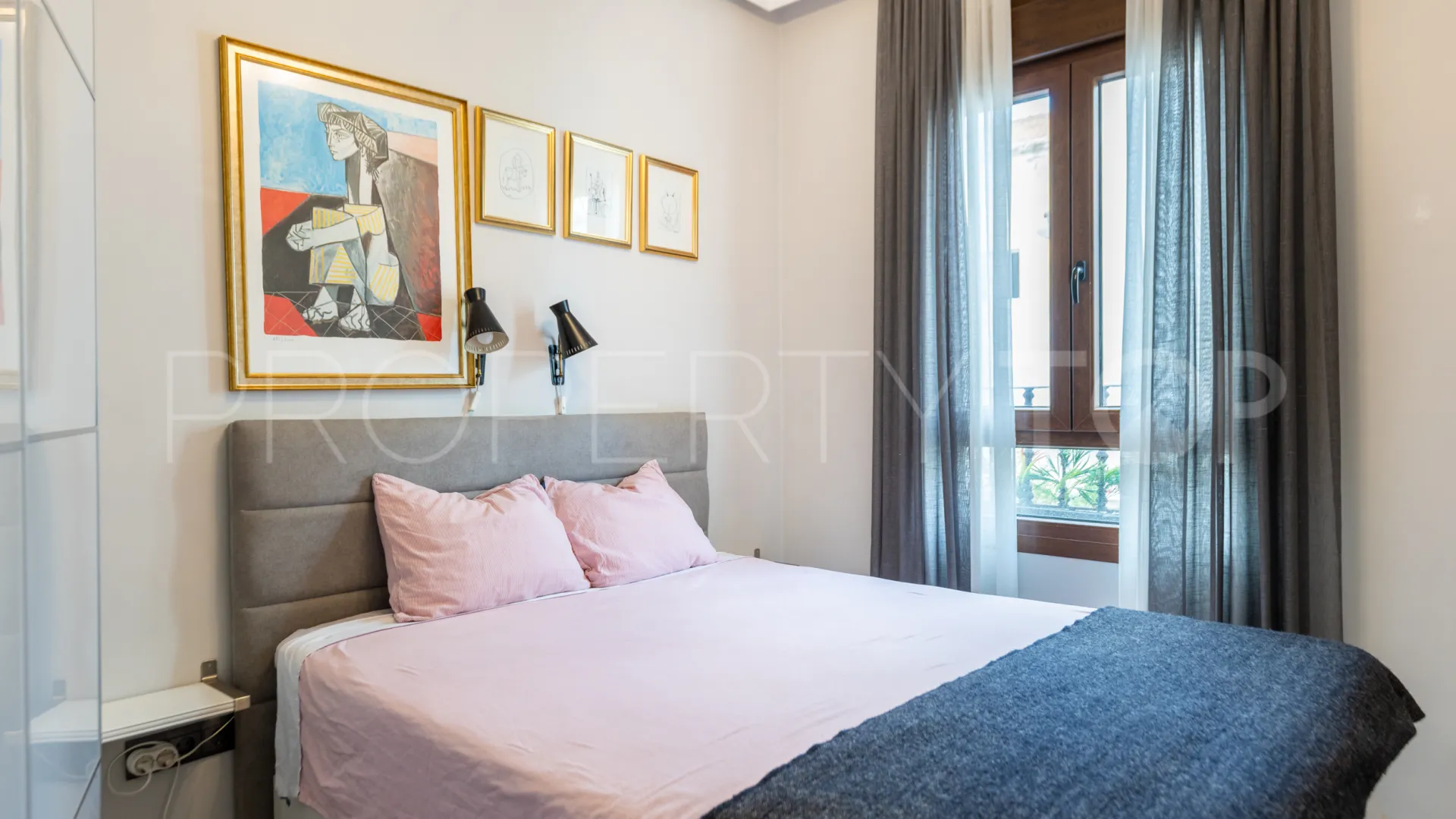 Atico duplex en venta en La Merced con 4 dormitorios