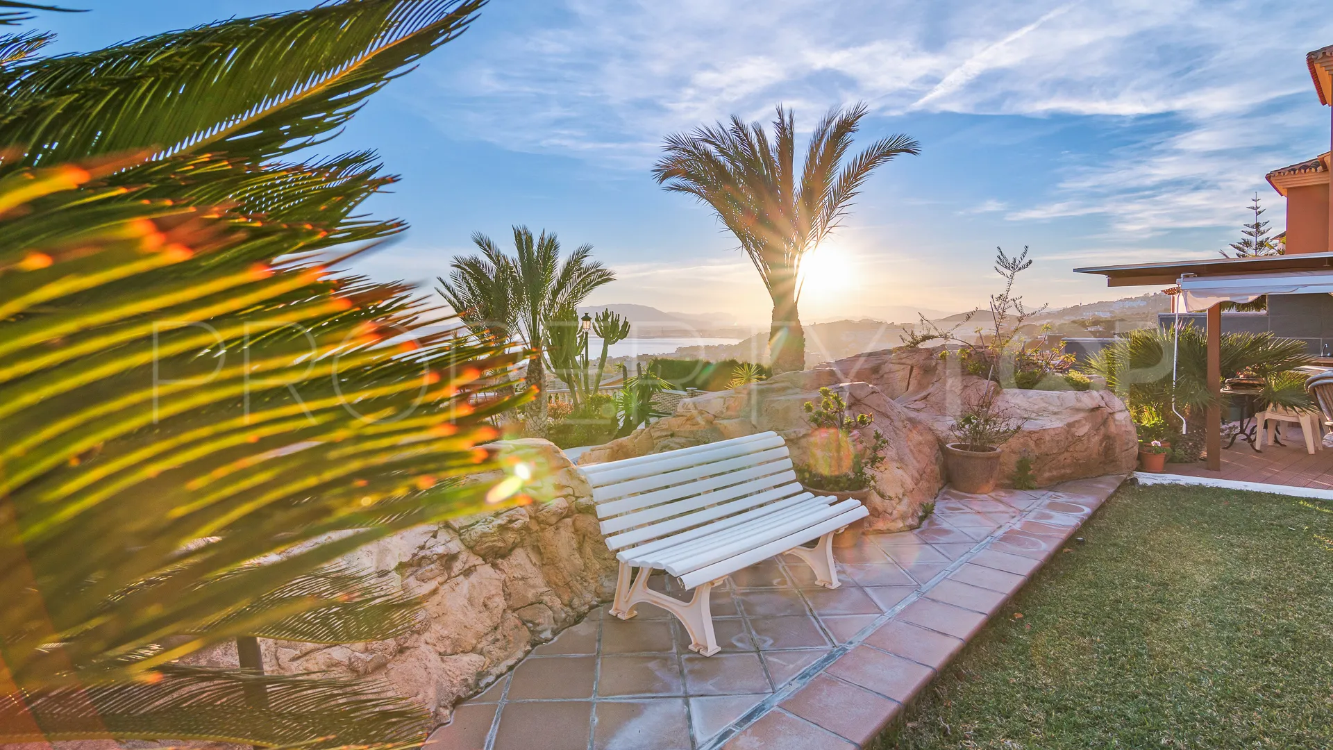 Villa en venta en Pinares de San Antón con 6 dormitorios
