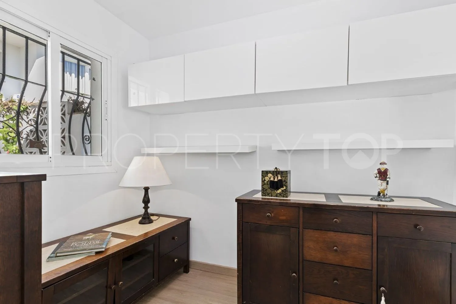 For sale Sitio de Calahonda 2 bedrooms house