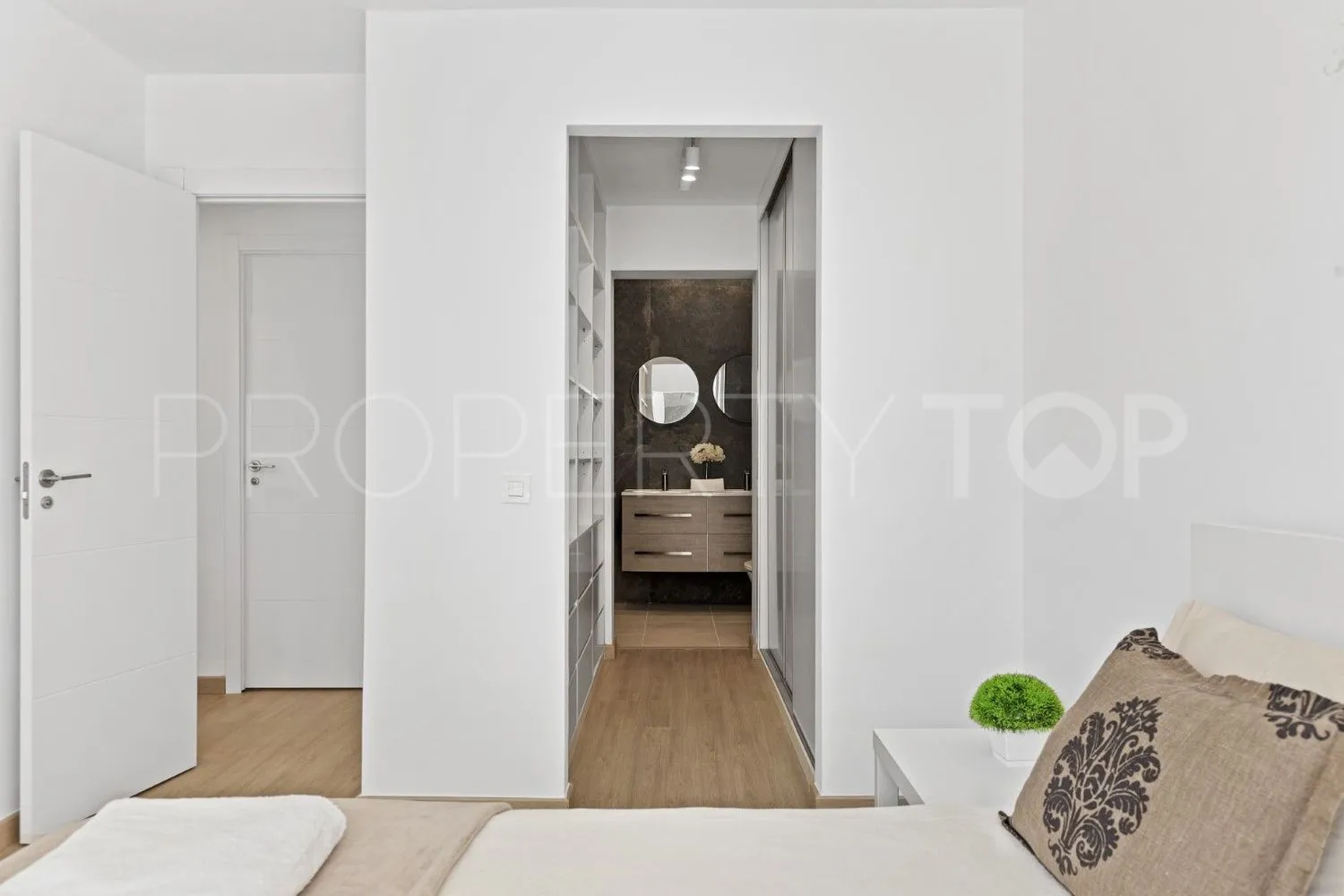 For sale Sitio de Calahonda 2 bedrooms house
