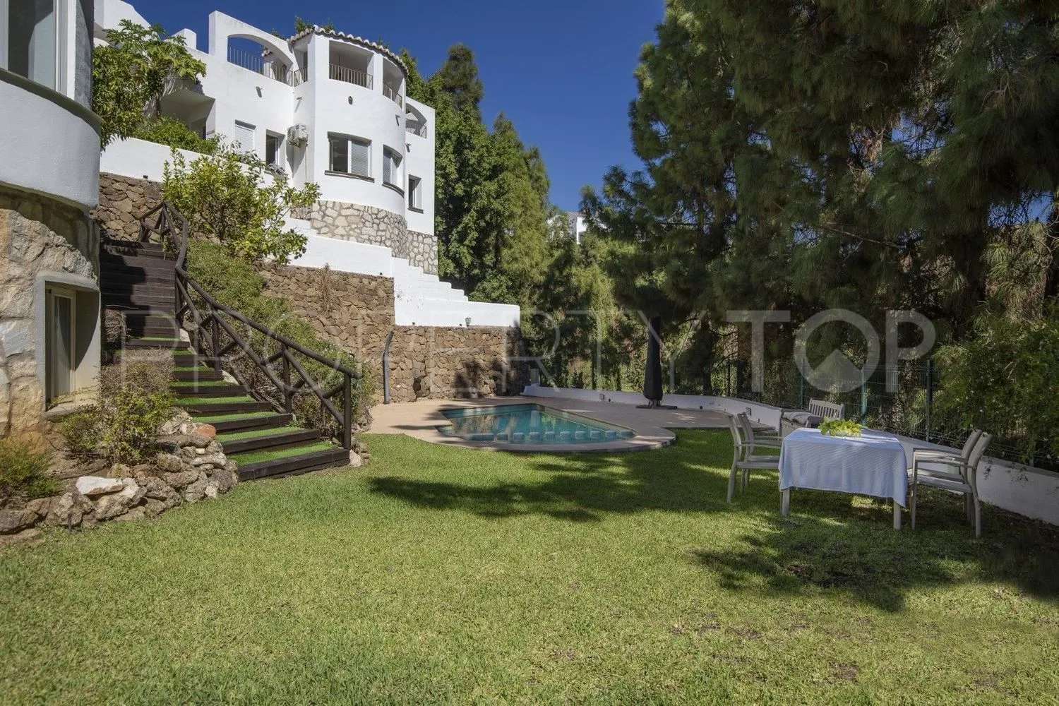 For sale Sitio de Calahonda 2 bedrooms house