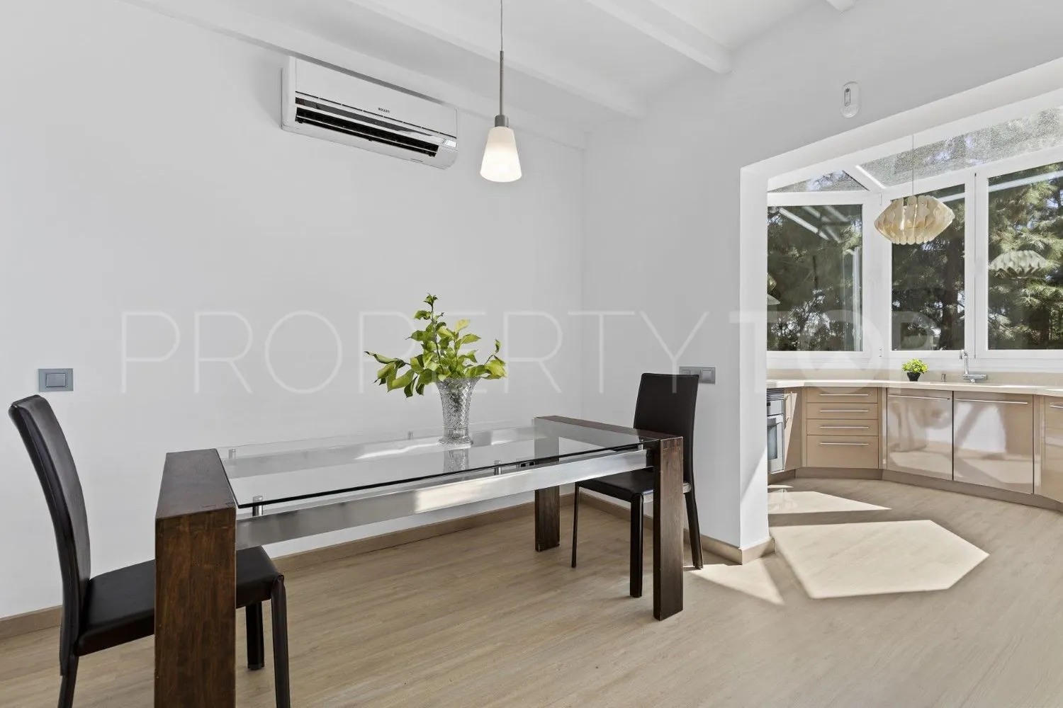 Casa con 2 dormitorios a la venta en Sitio de Calahonda