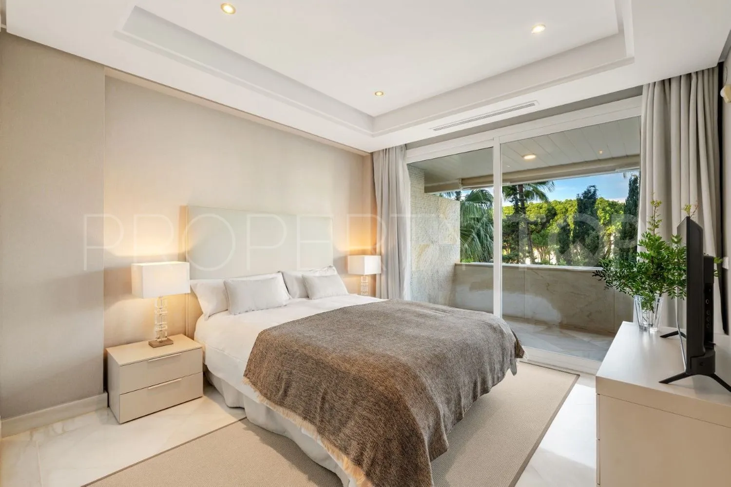 For sale flat with 2 bedrooms in La Carolina