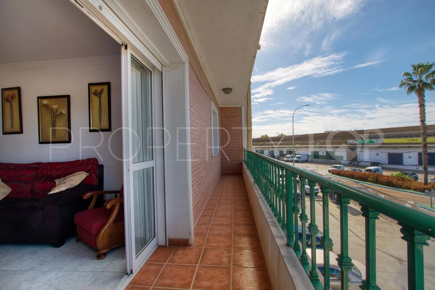 Building for sale in Velez Malaga