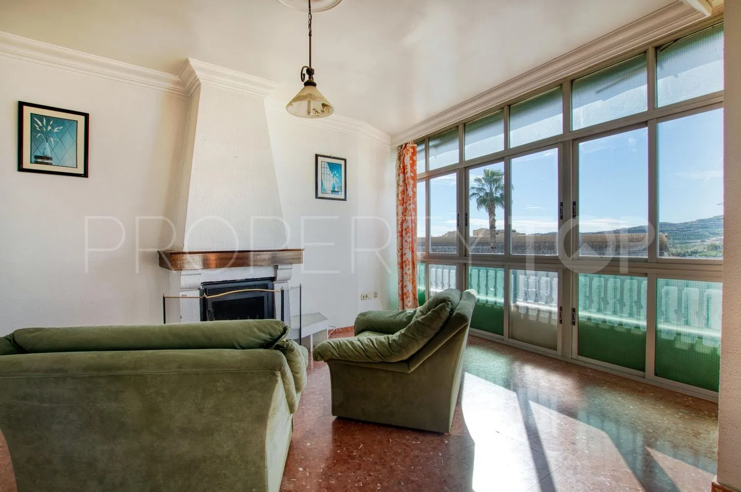 Building for sale in Velez Malaga