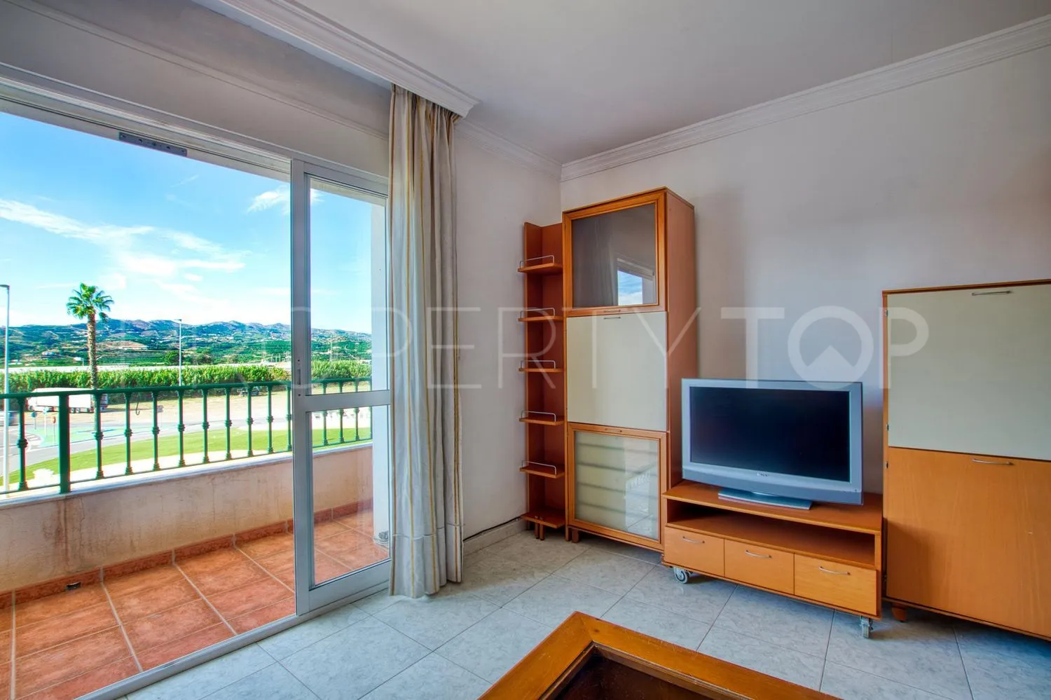 Building for sale in Velez Malaga