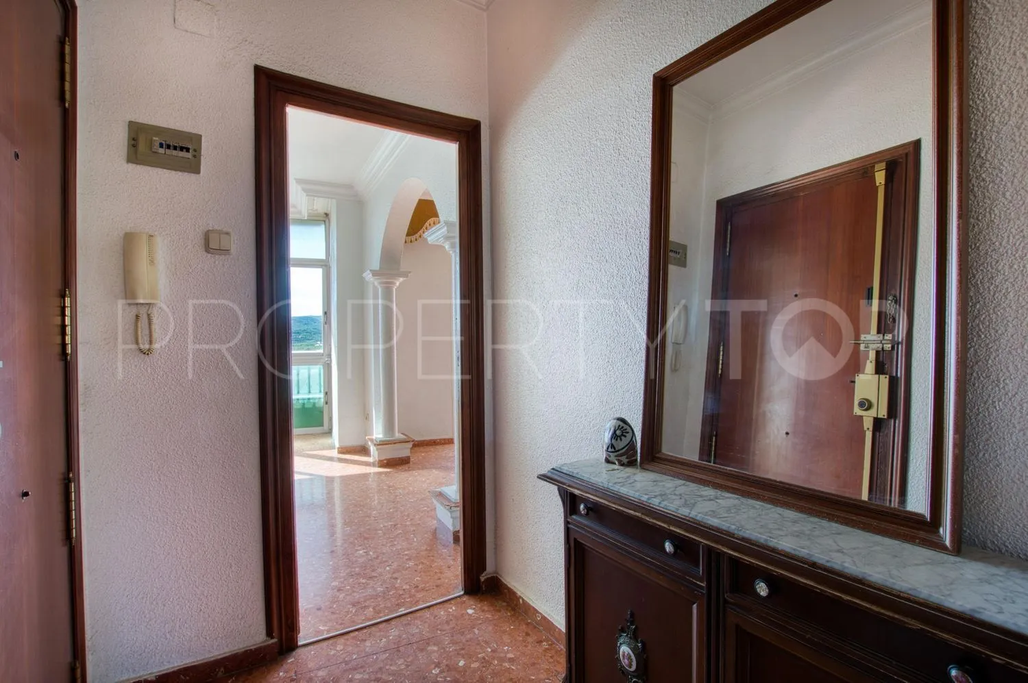 Building for sale in Velez Malaga