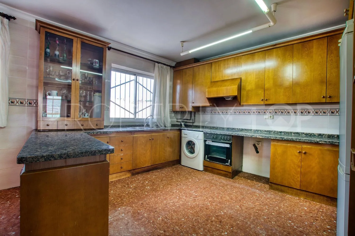 Building for sale in Velez Malaga