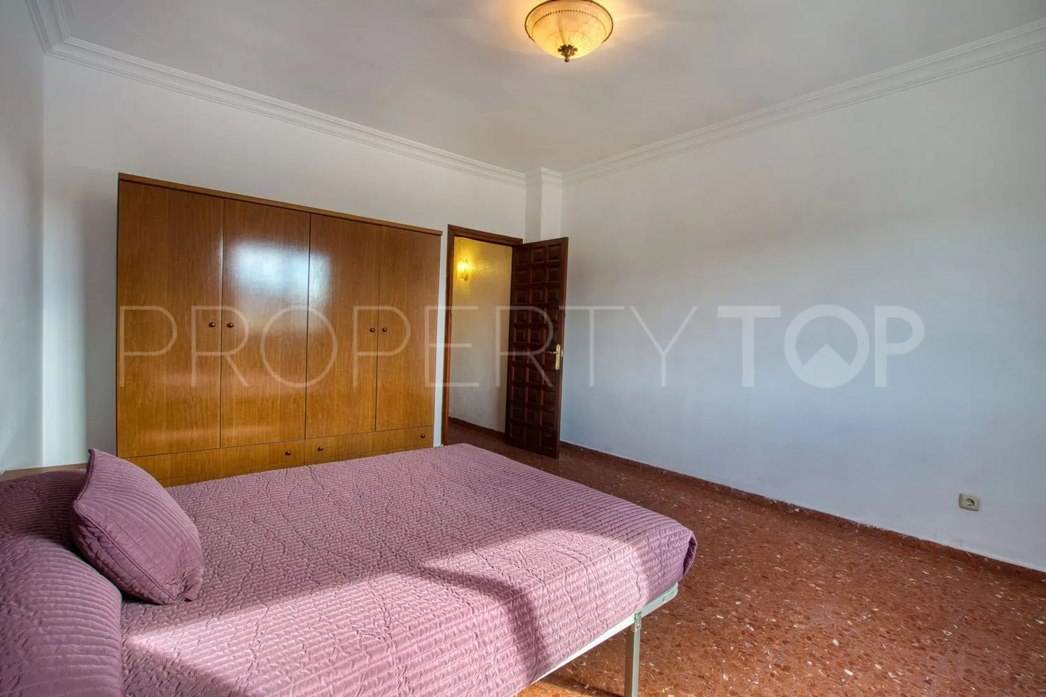 Building for sale in Velez Malaga
