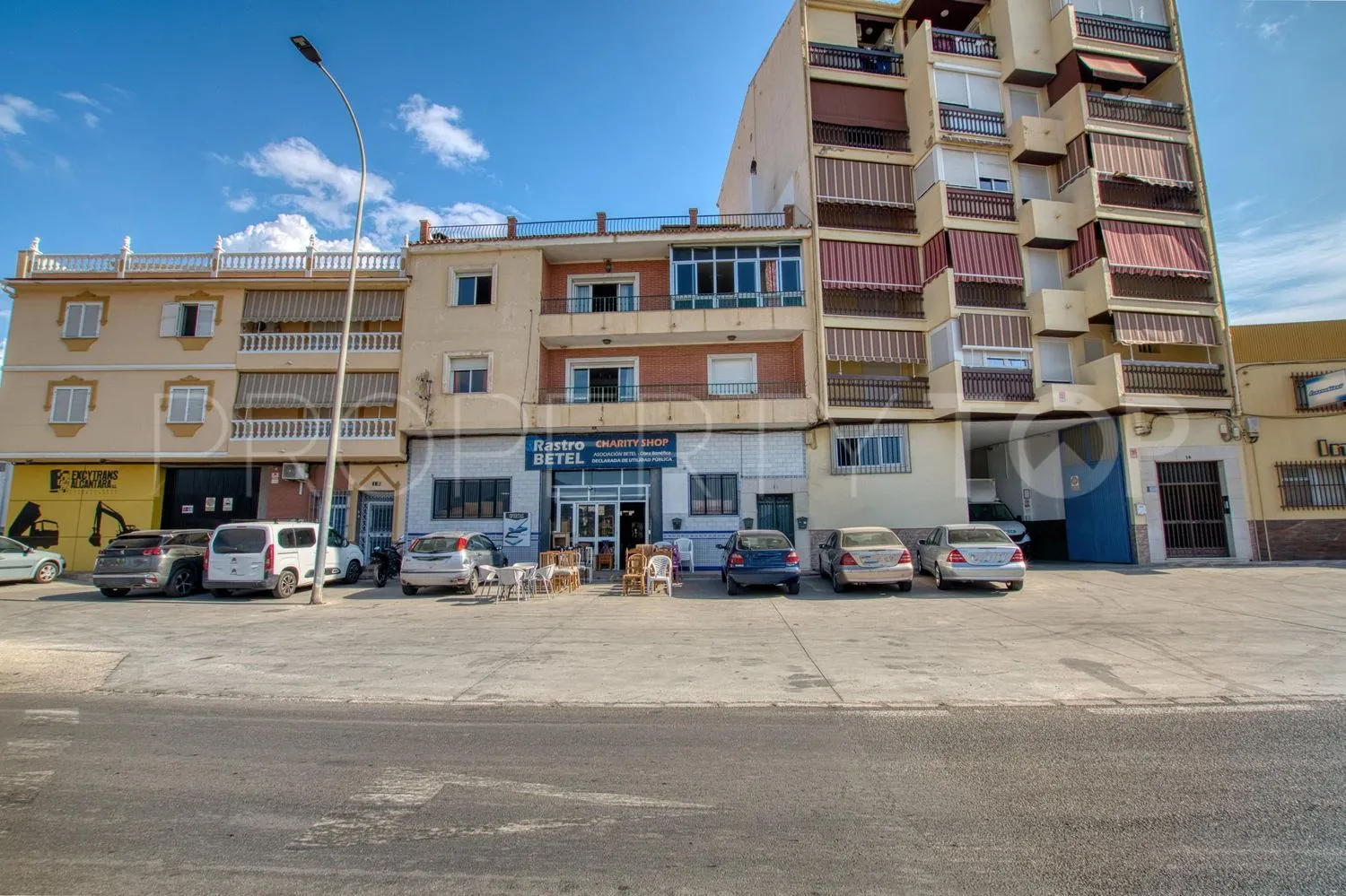 Building for sale in Velez Malaga