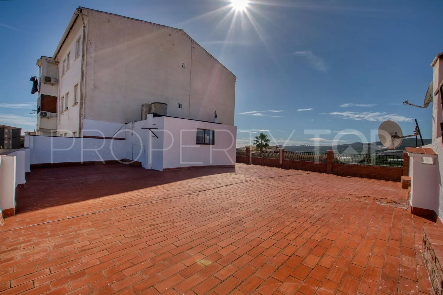 Building for sale in Velez Malaga
