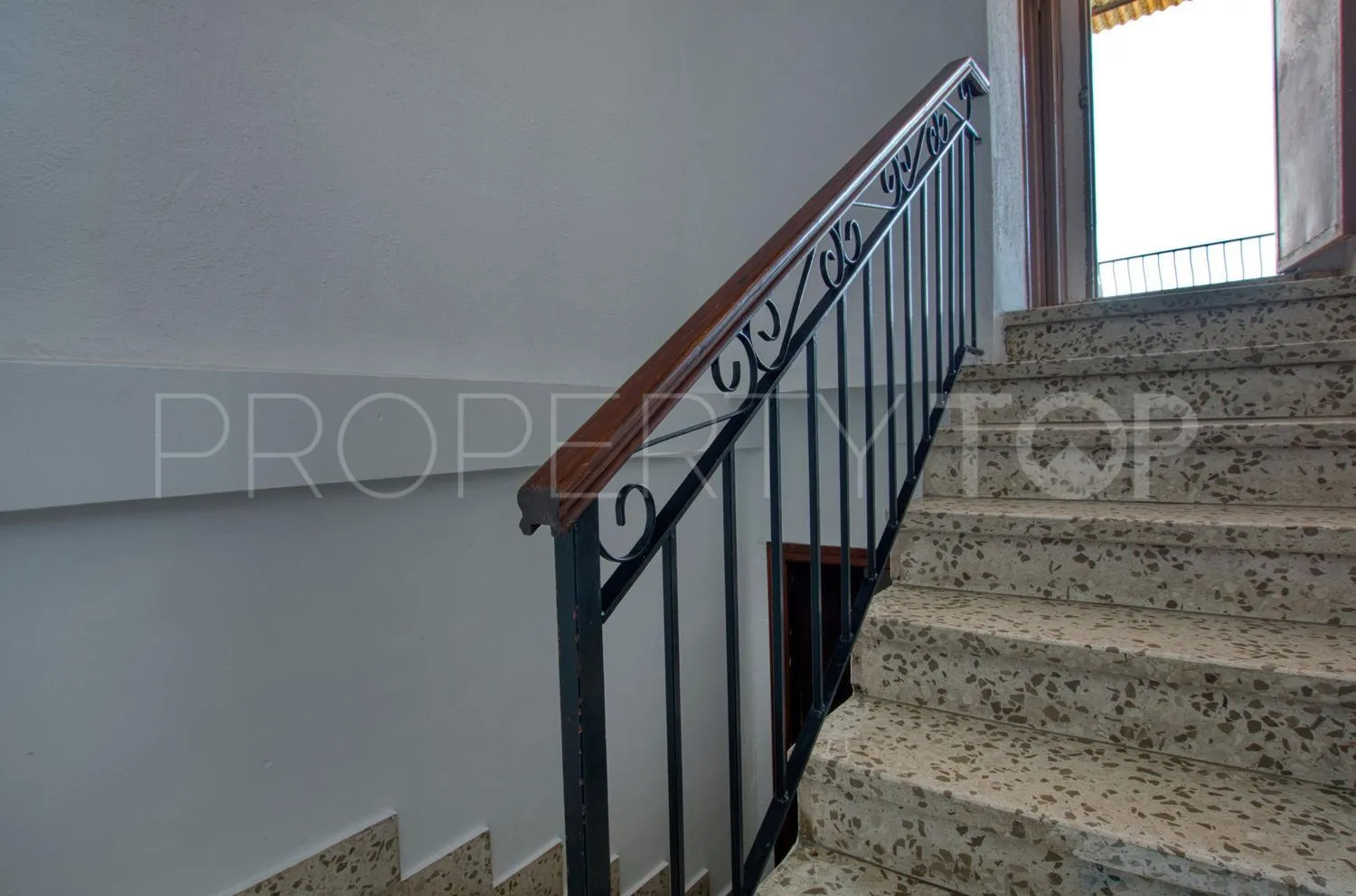 Building for sale in Velez Malaga