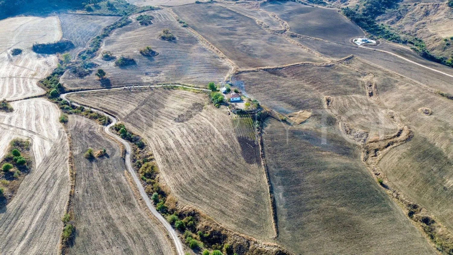 Comprar finca en Montecorto