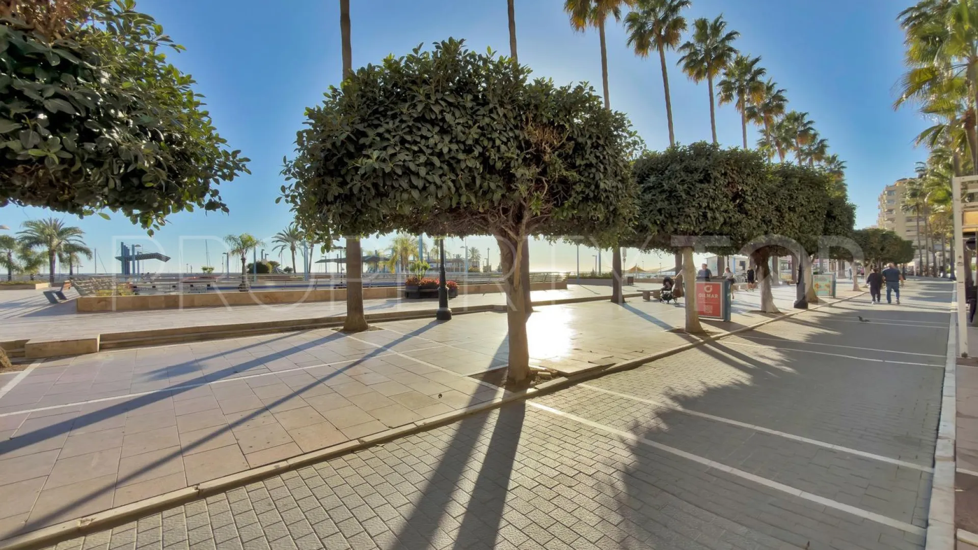 Playa Bajadilla - Puertos, piso de 2 dormitorios en venta