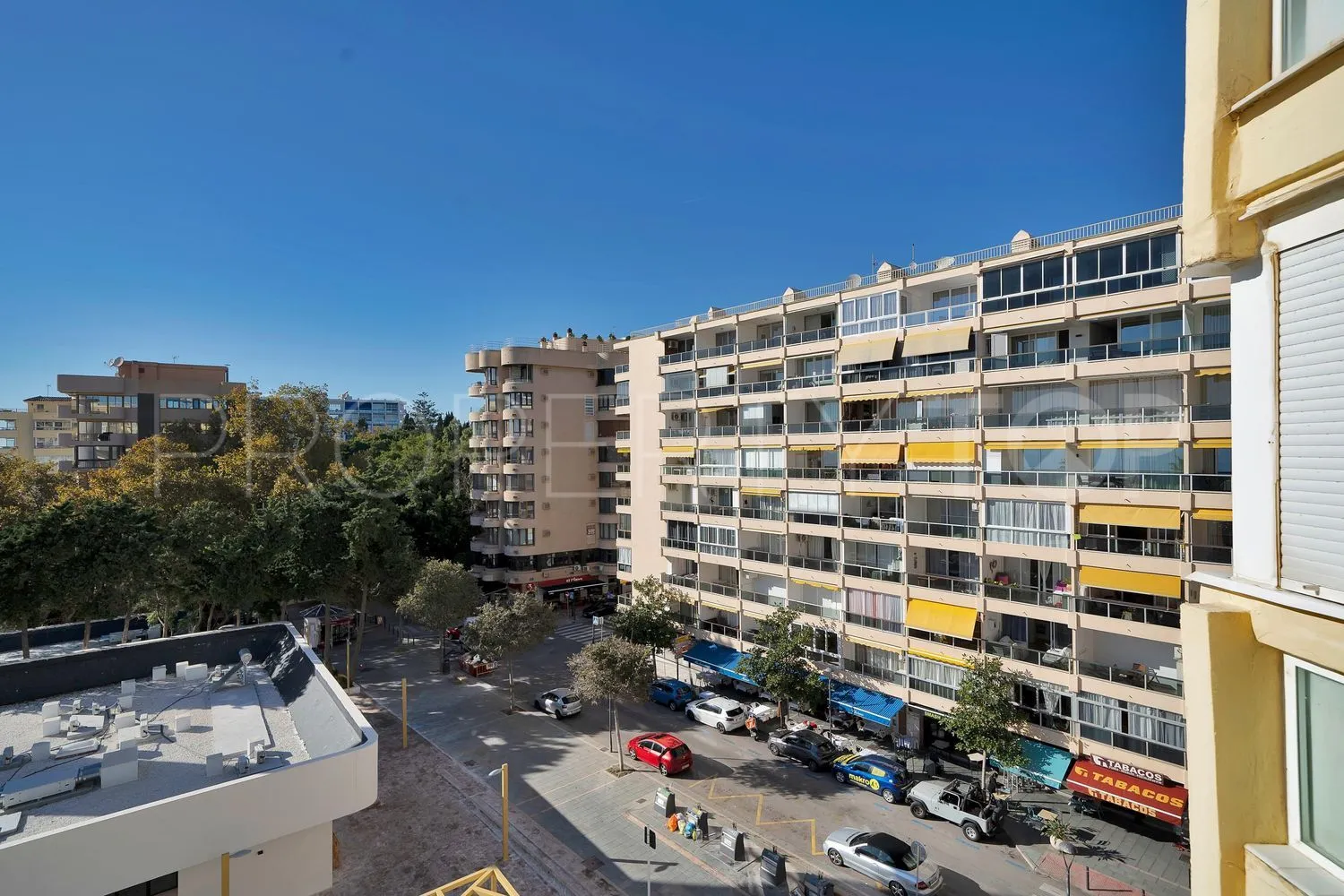 Playa Bajadilla - Puertos, piso de 2 dormitorios en venta
