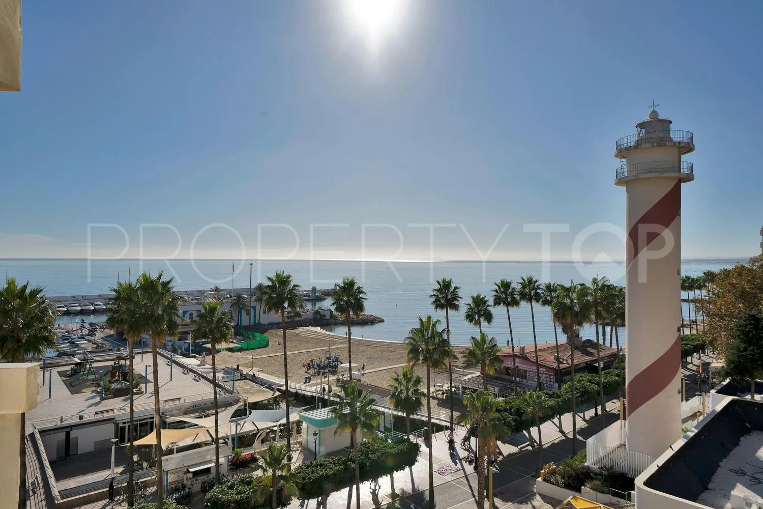 Playa Bajadilla - Puertos, piso de 2 dormitorios en venta