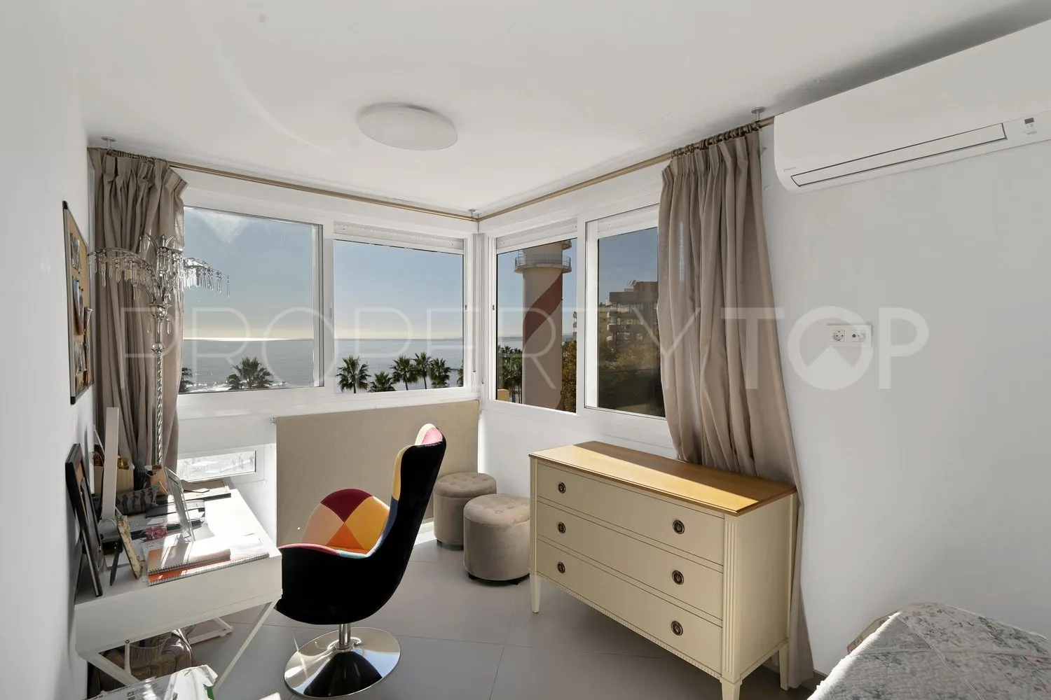 Playa Bajadilla - Puertos, piso de 2 dormitorios en venta